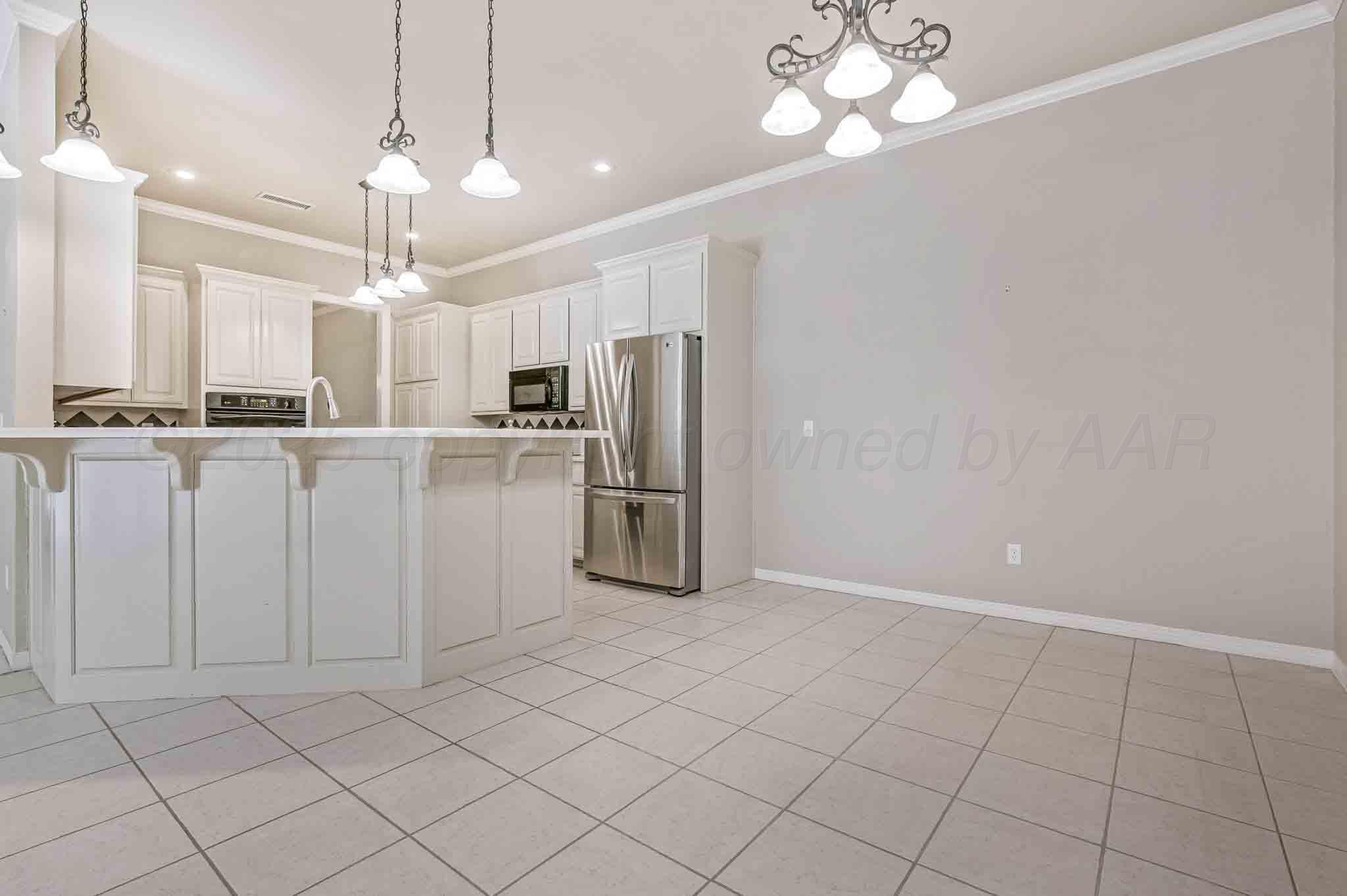 7802 Pineridge Drive Property Photo 8