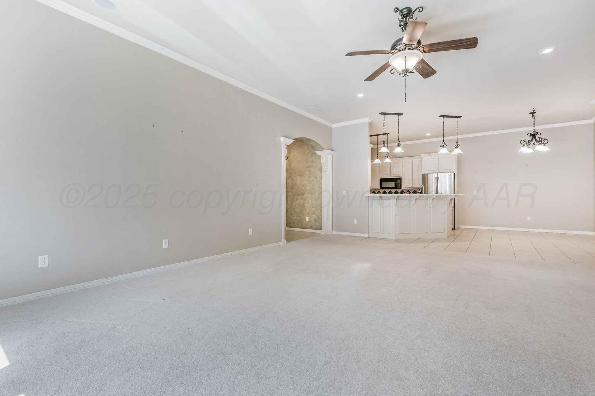 7802 Pineridge Drive Property Photo 11