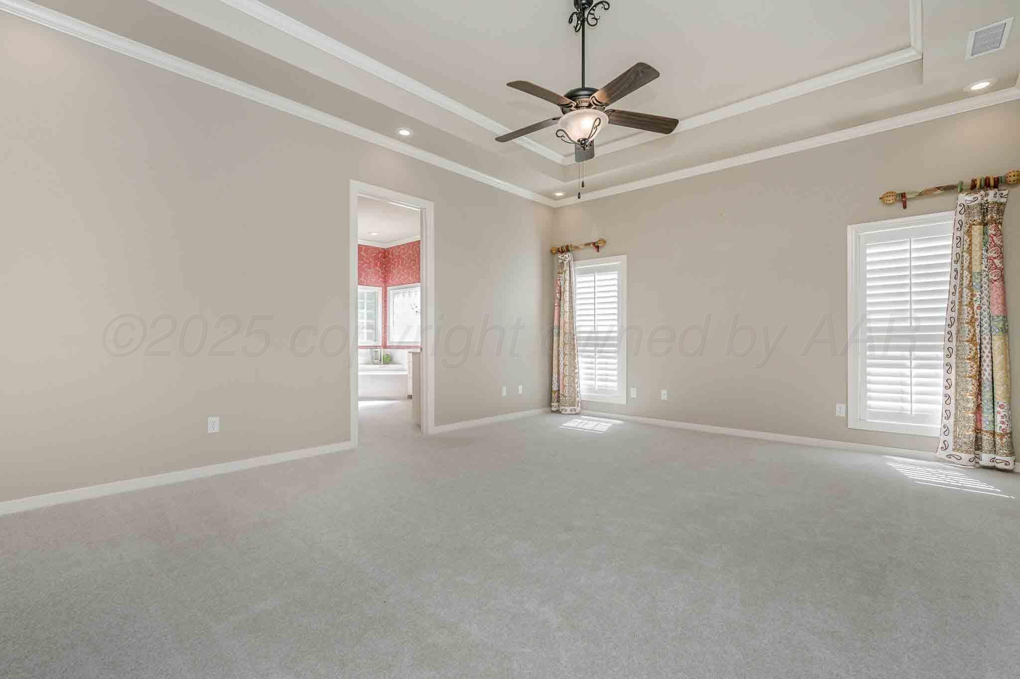 7802 Pineridge Drive Property Photo 12
