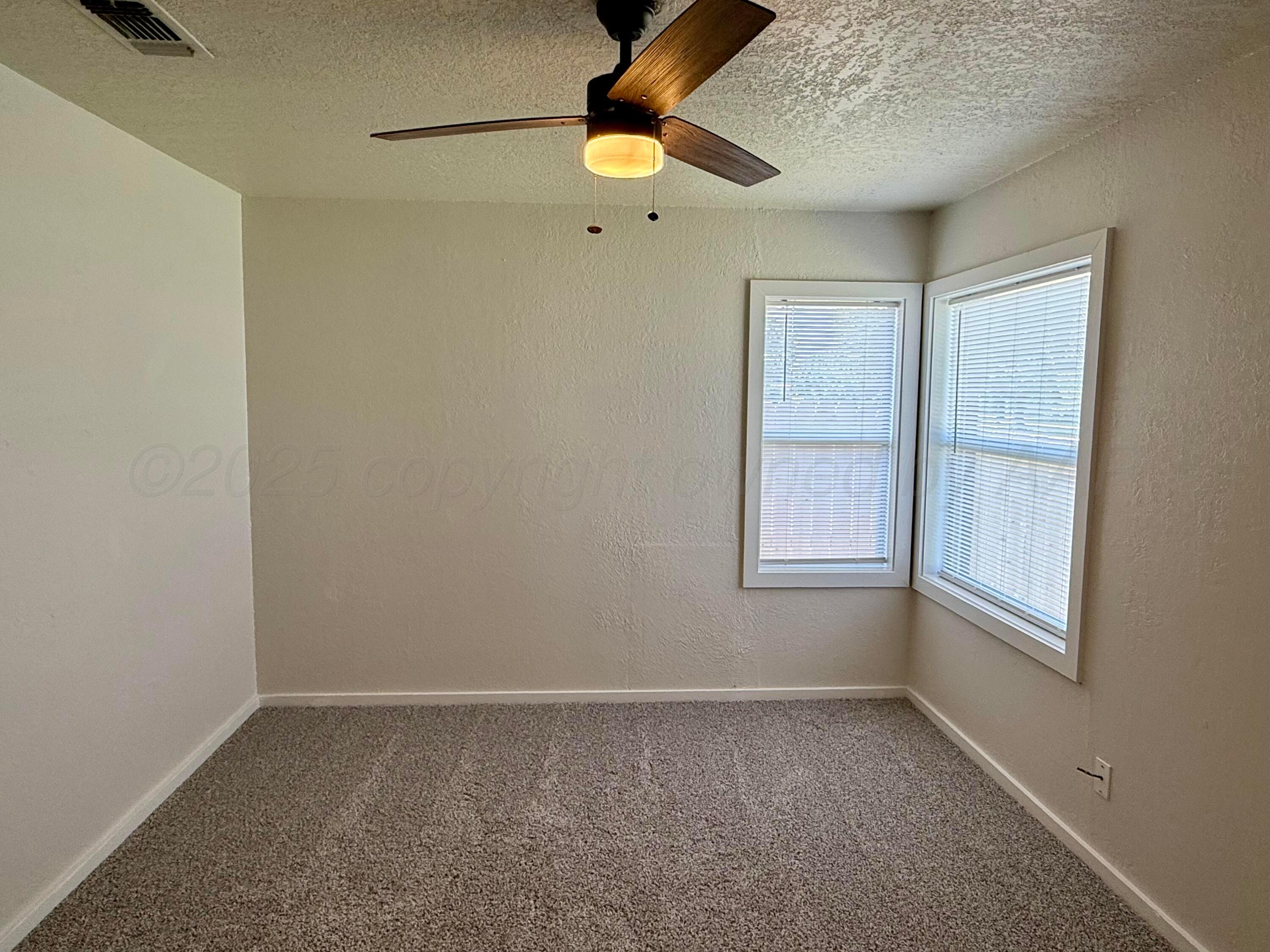 707 Avenue Q Property Photo 13