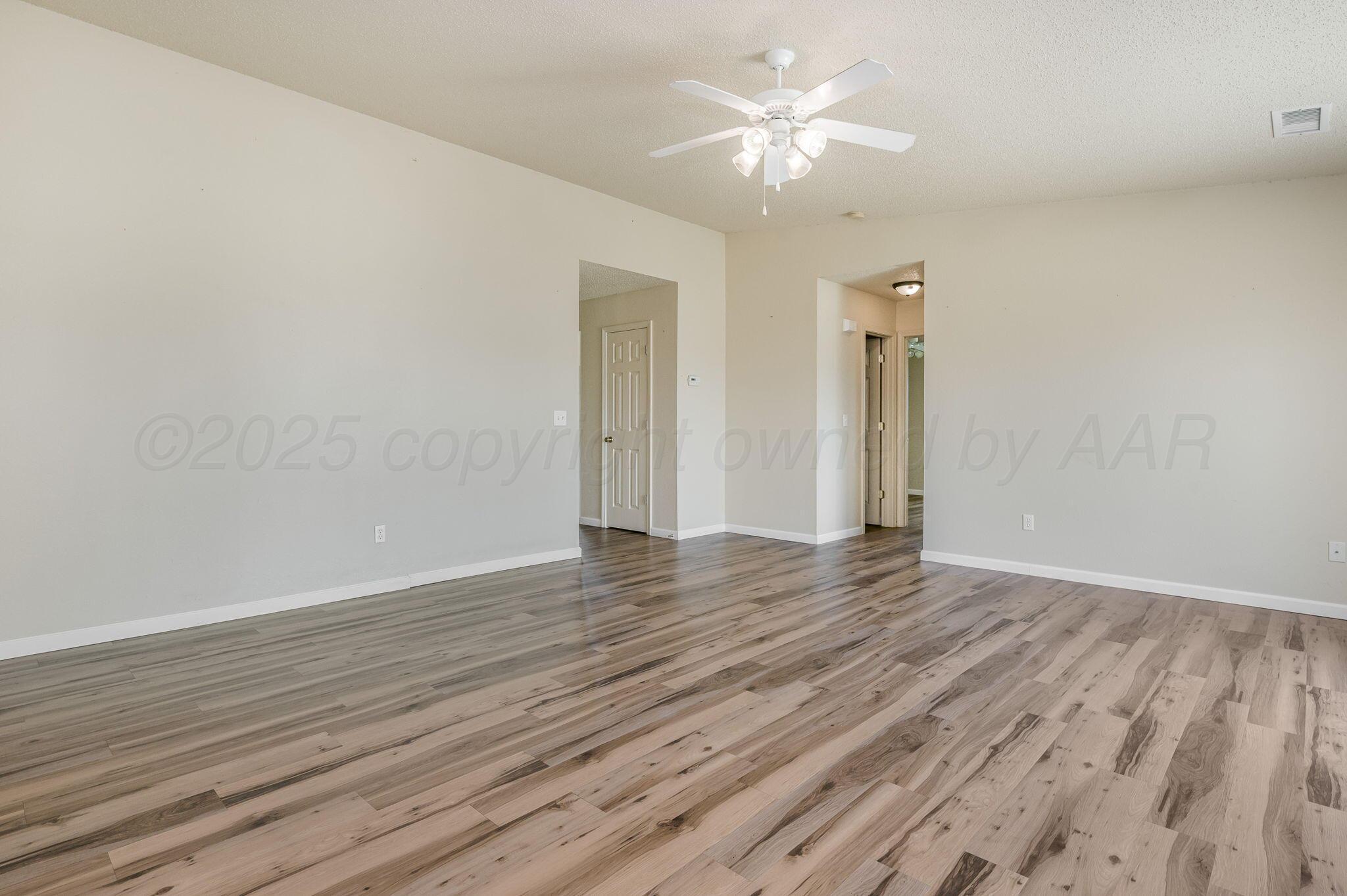 9812 Ne 28th Avenue Property Photo 6