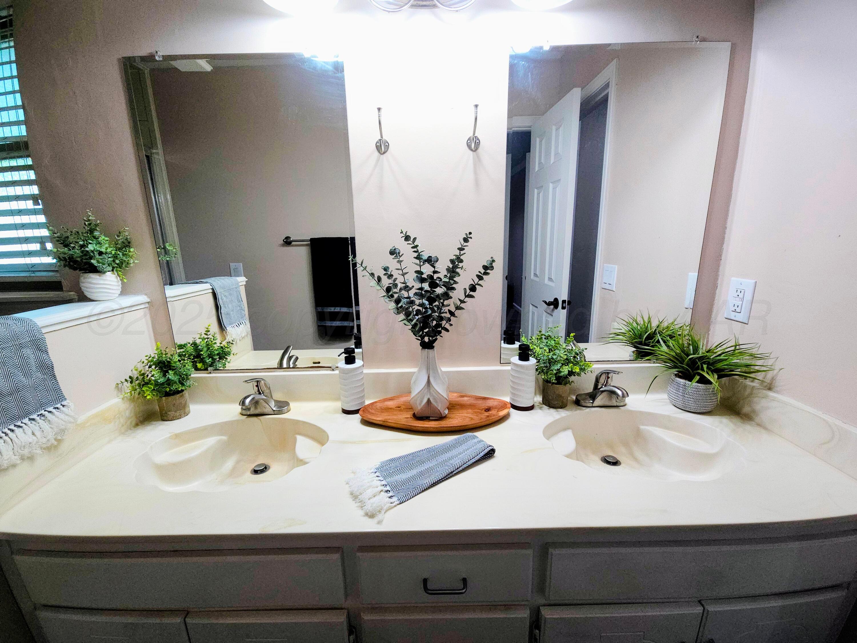 5904 Oakman Drive Property Photo 13