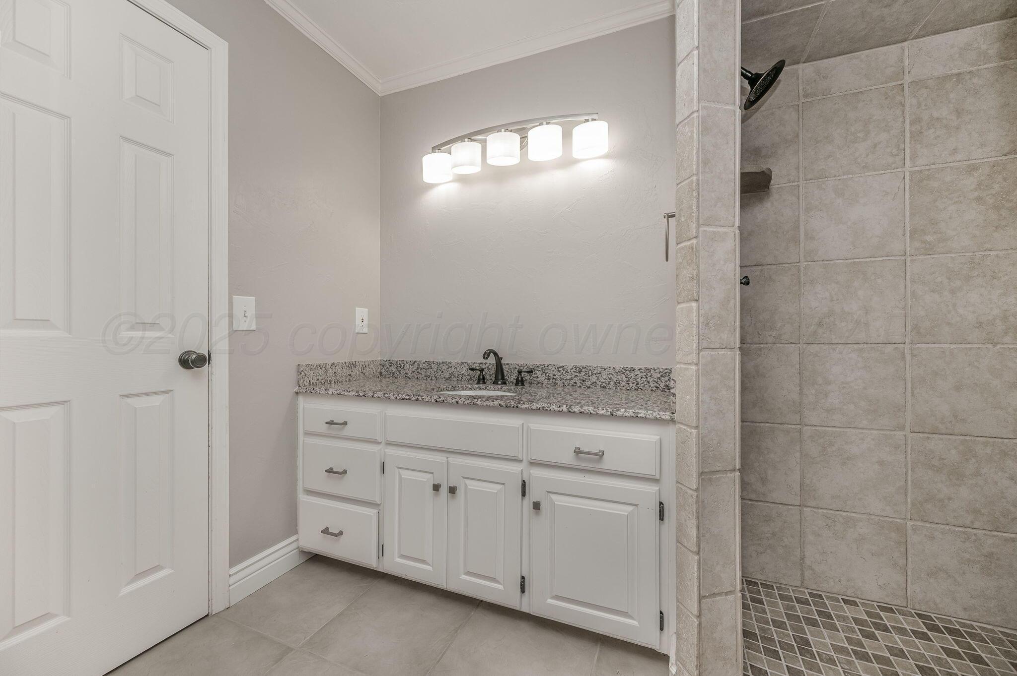 7723 Stuyvesant Avenue Property Photo 25
