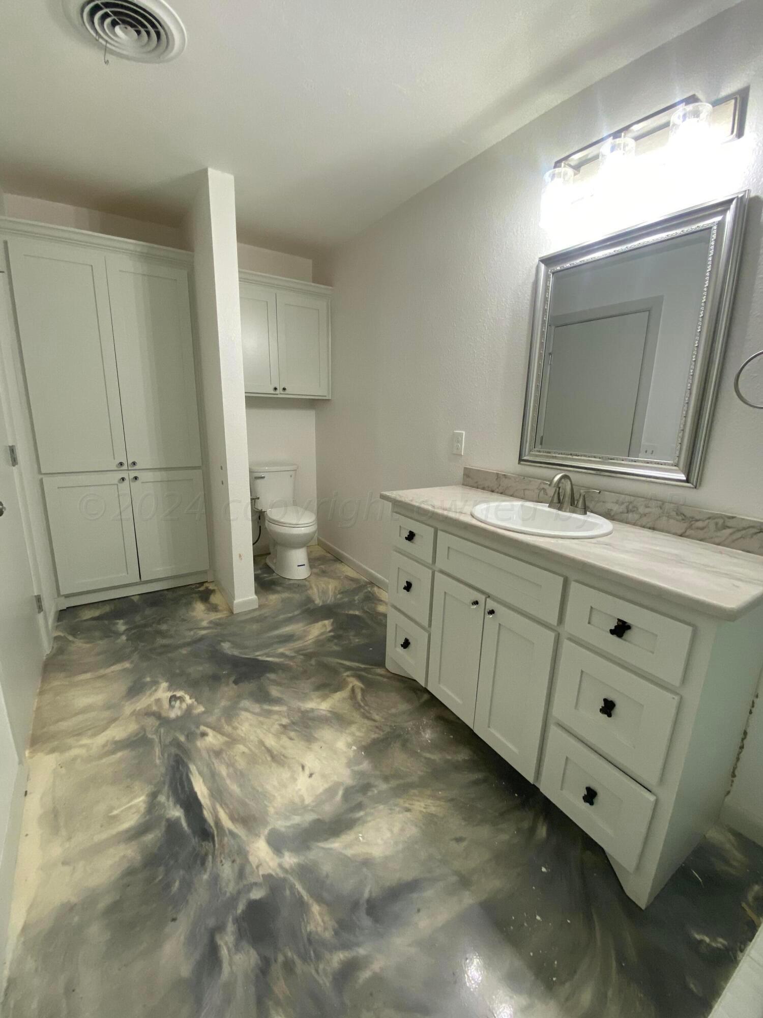 3606 S Austin Street Property Photo 21