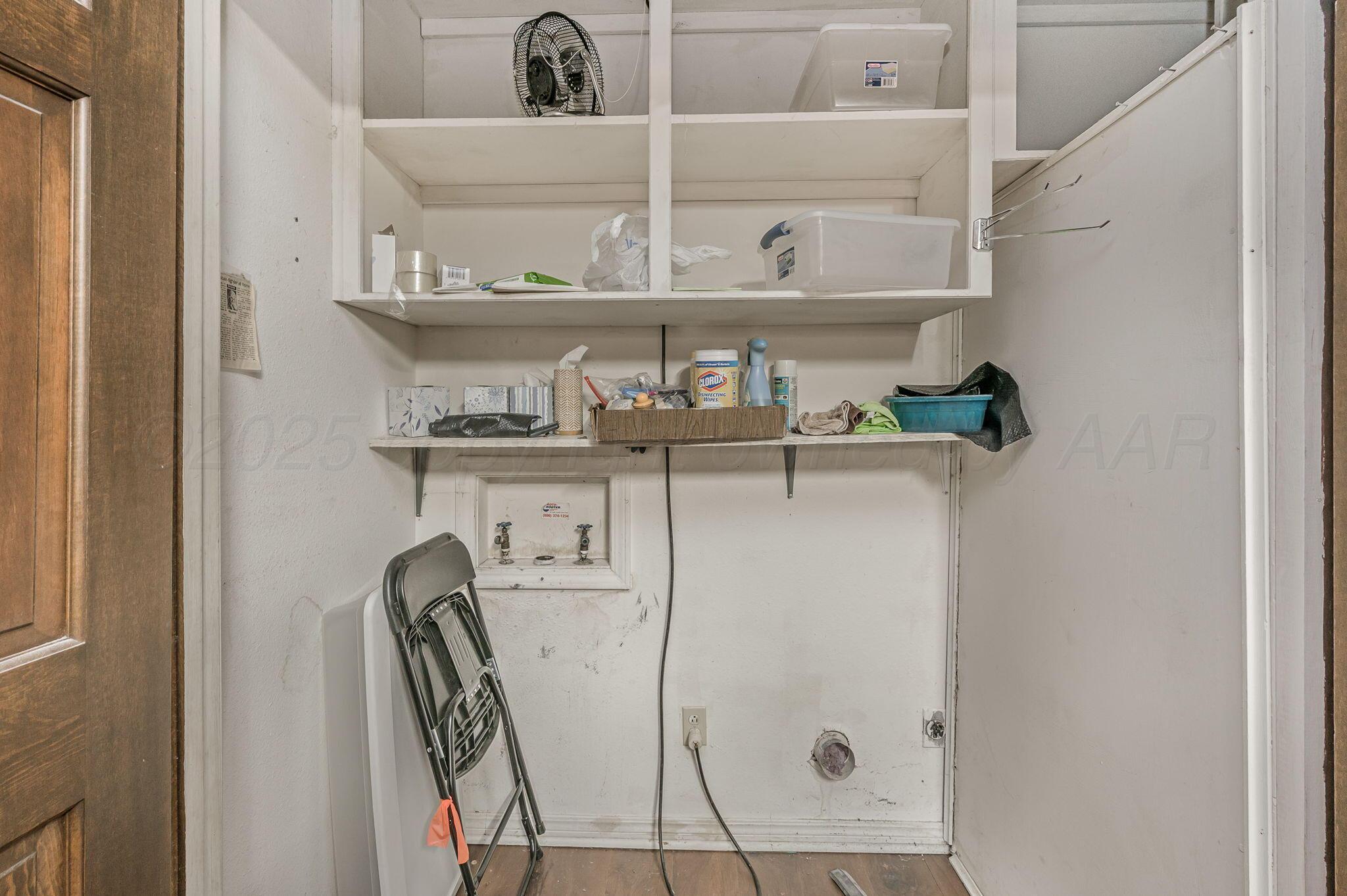 7606 Canode Drive Property Photo 18