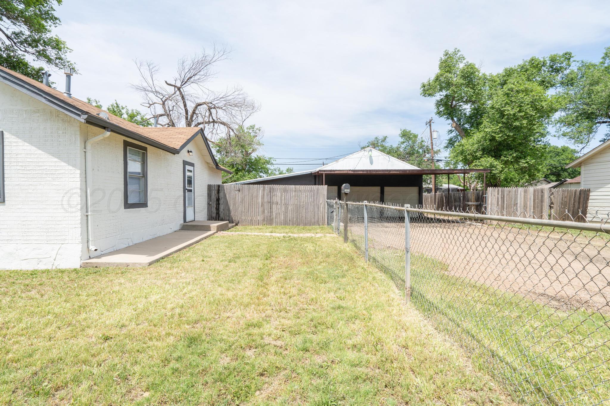 4106 S Jackson Street Property Photo 4