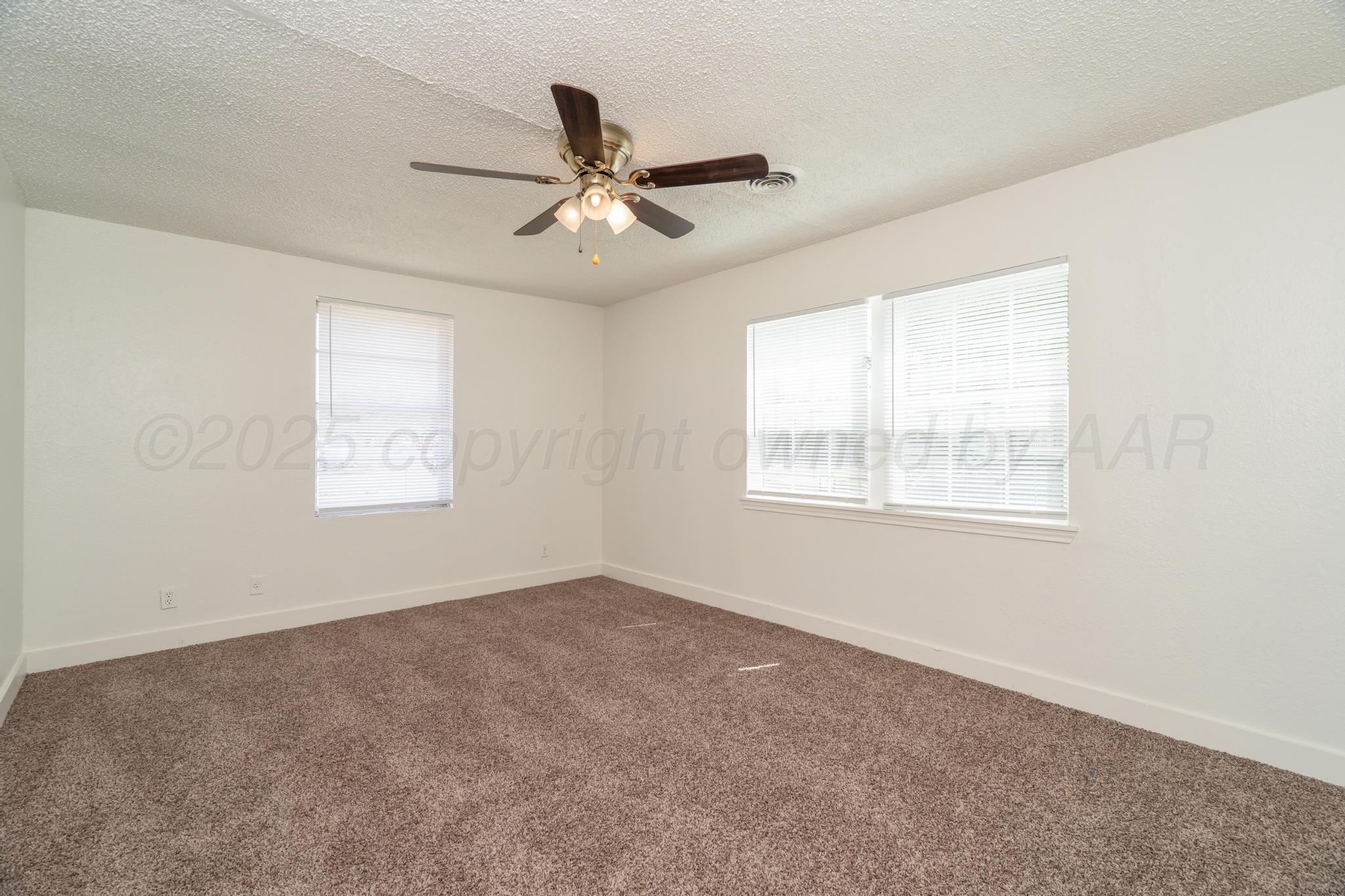 4106 S Jackson Street Property Photo 5
