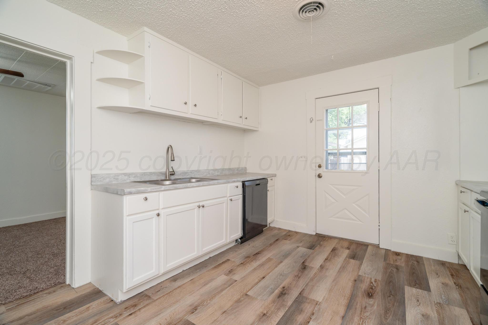 4106 S Jackson Street Property Photo 9