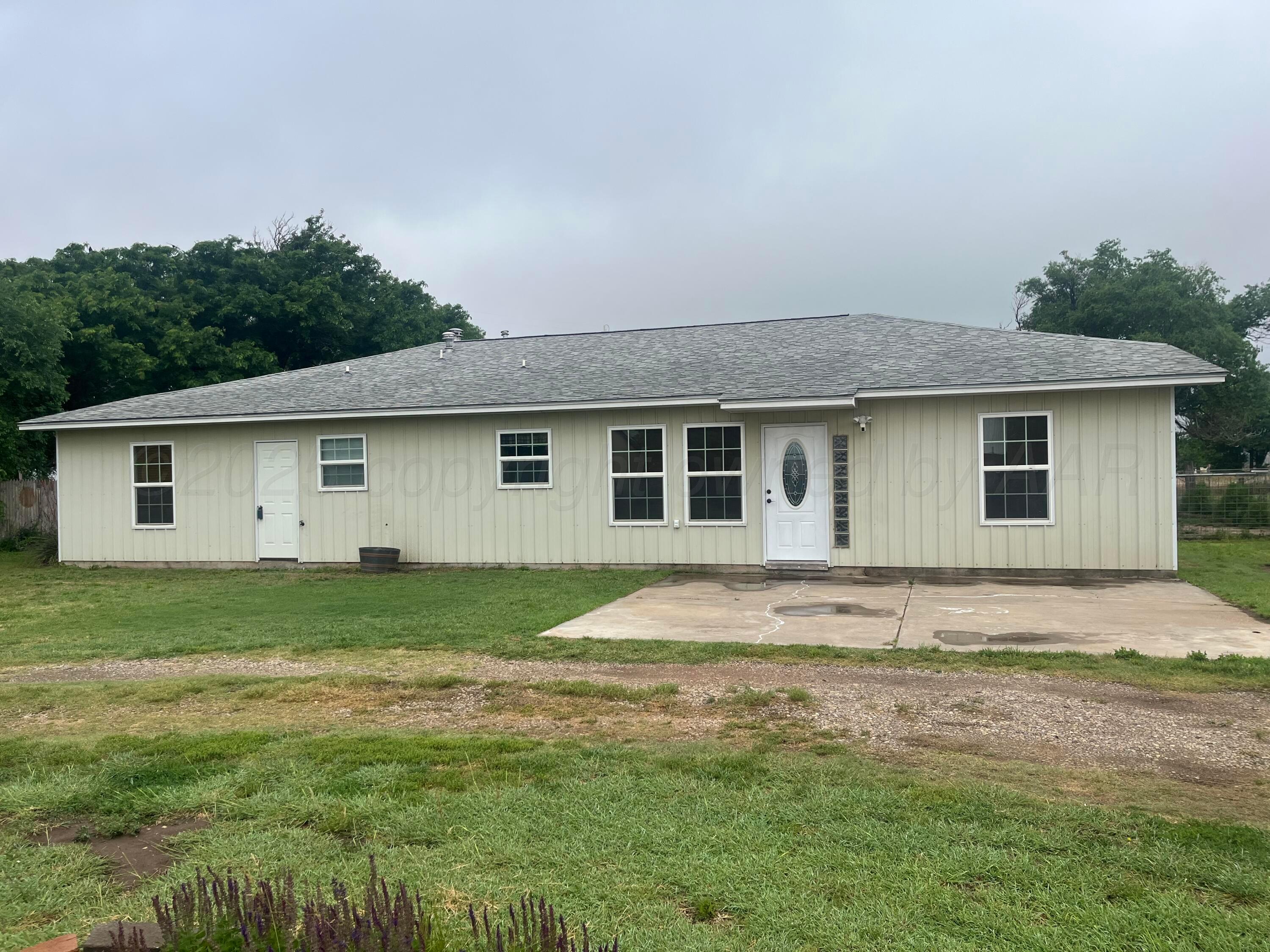 4515 Hines Property Photo 1