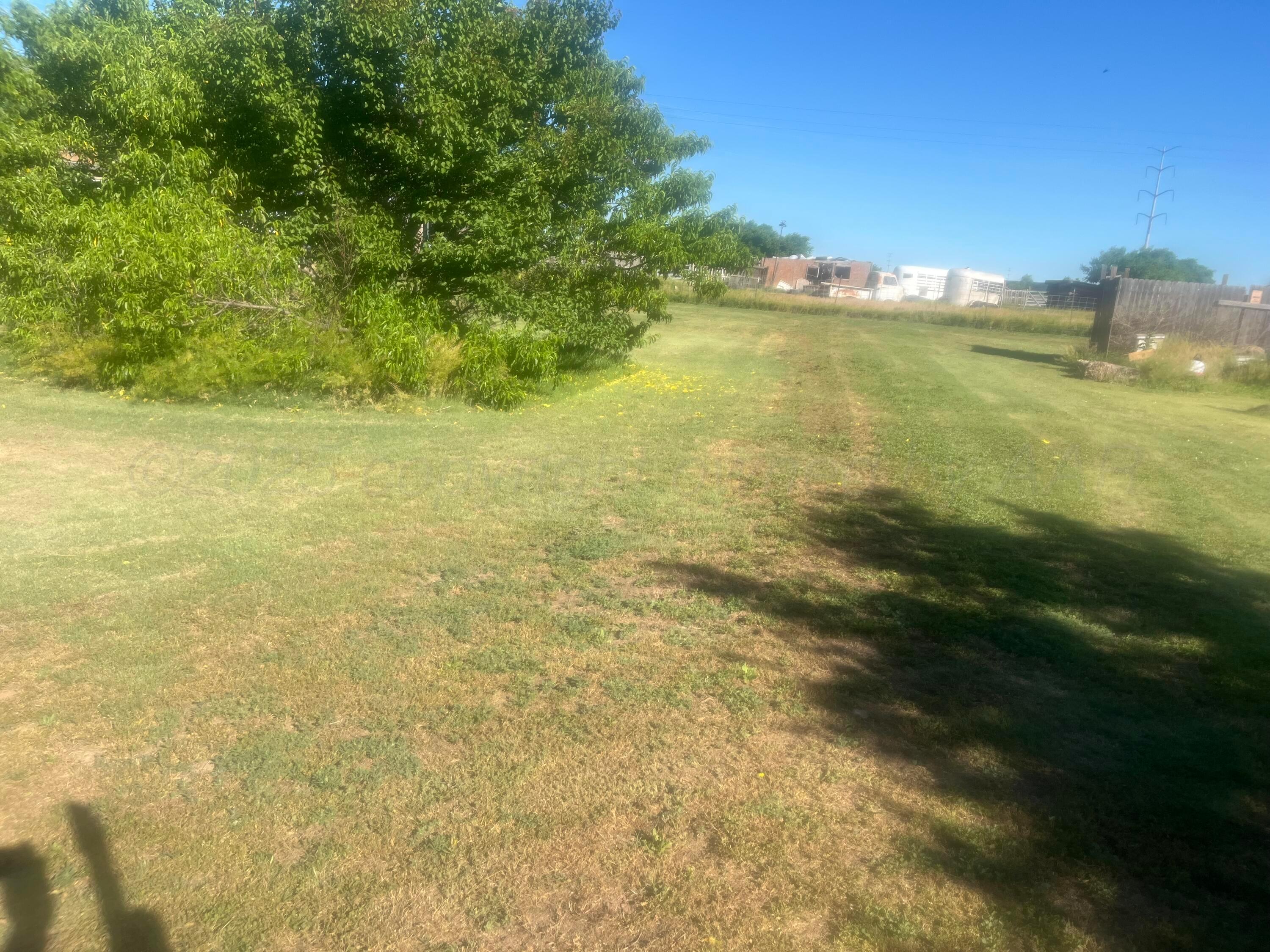 4515 Hines Property Photo 23