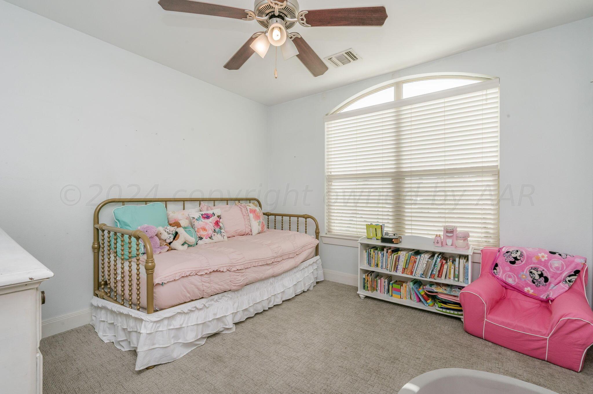 8 Aspe Lane Property Photo 15