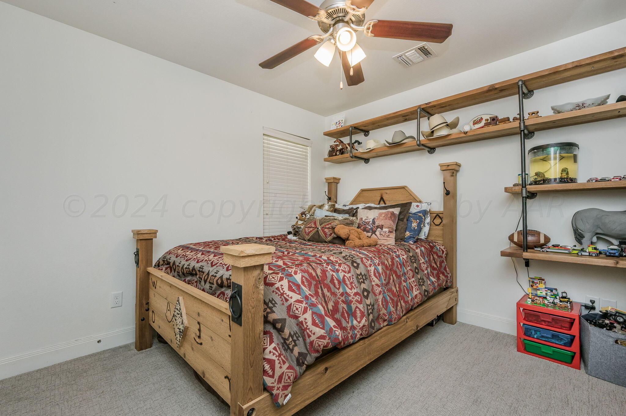 8 Aspe Lane Property Photo 16