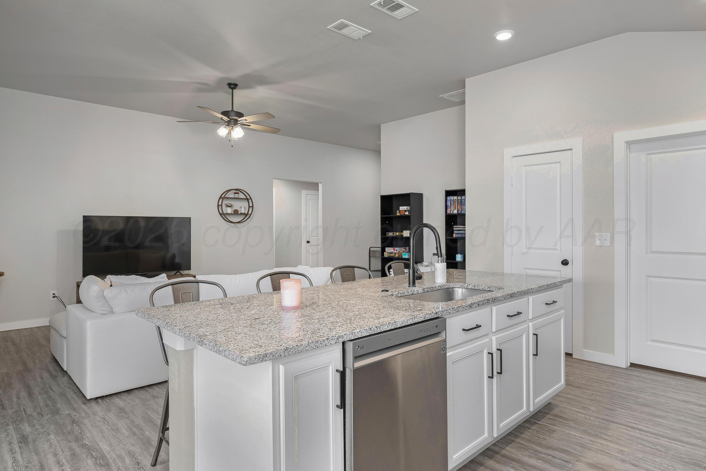1801 Callaway Place Property Photo 7