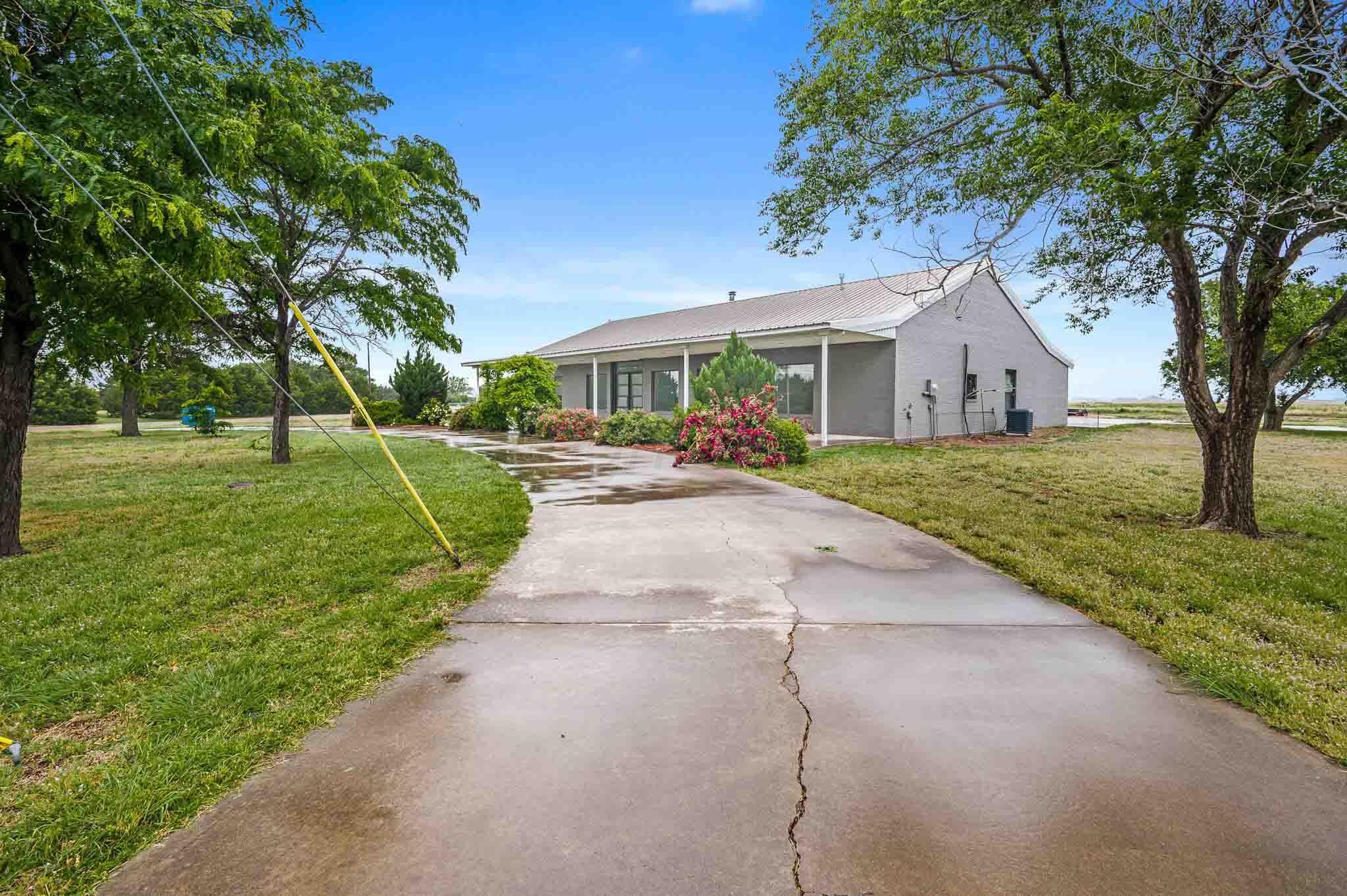 11500 Laurie Lane Property Photo 2