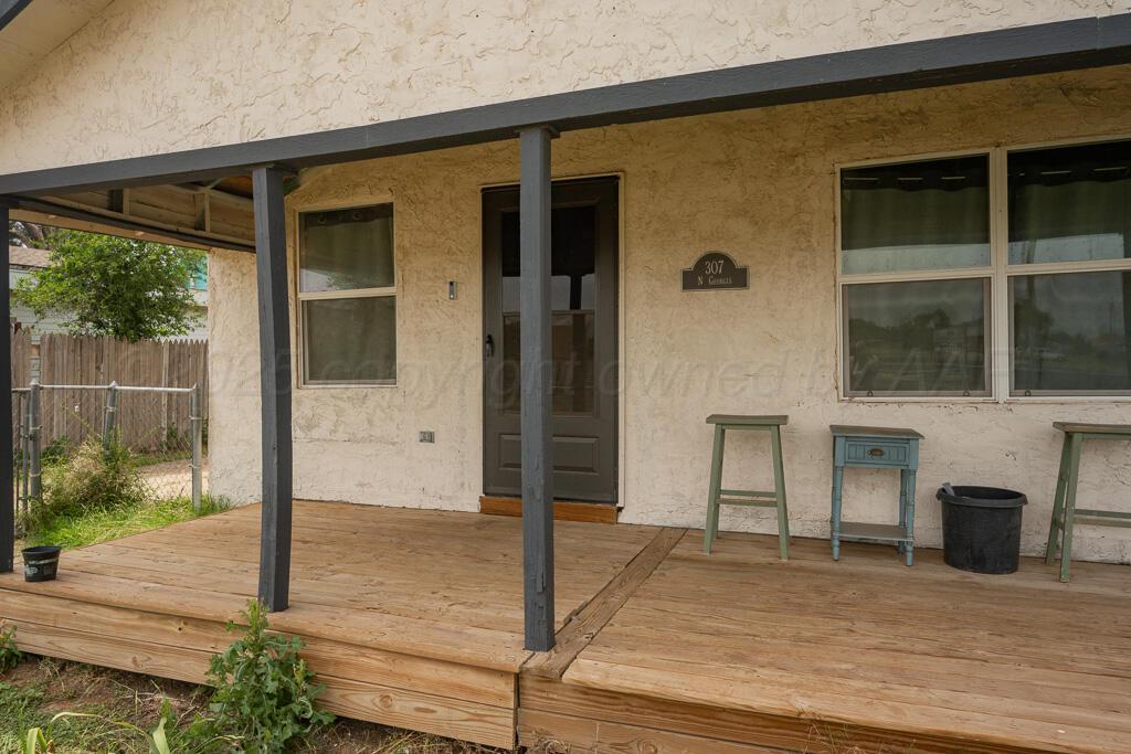 307 N Georgia Street Property Photo 1