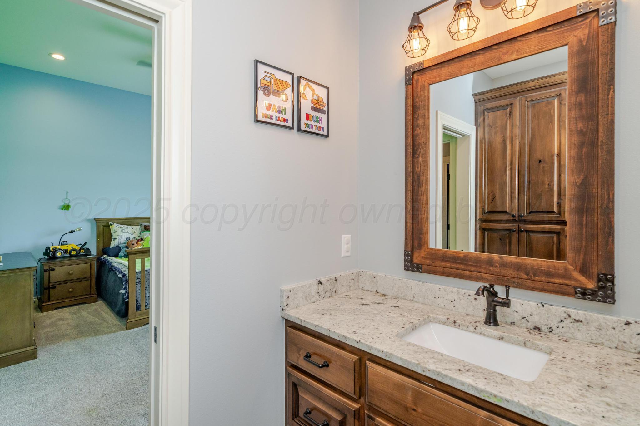 9800 W Yesterday Lane Property Photo 23