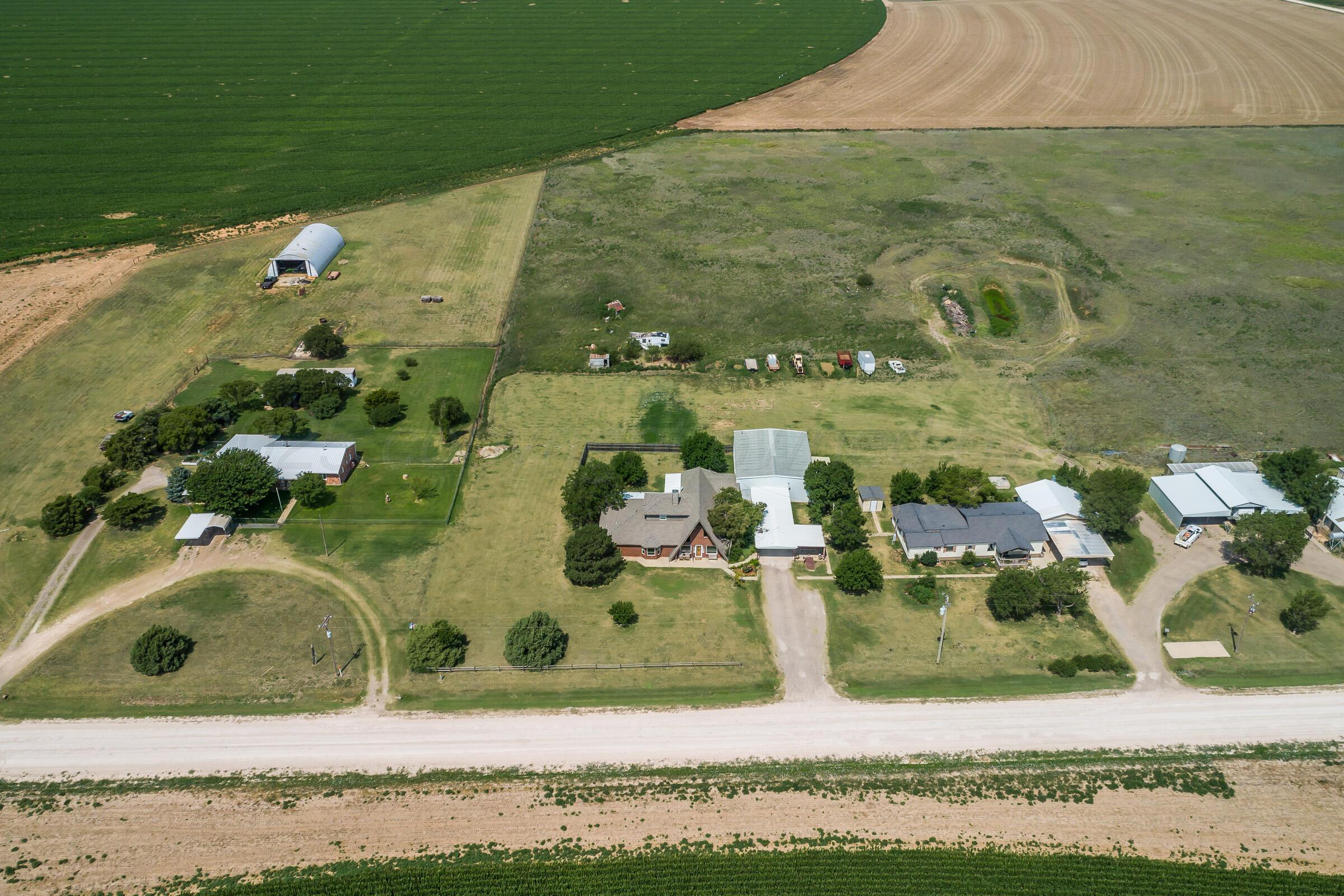 1079 &1077 County Rd L