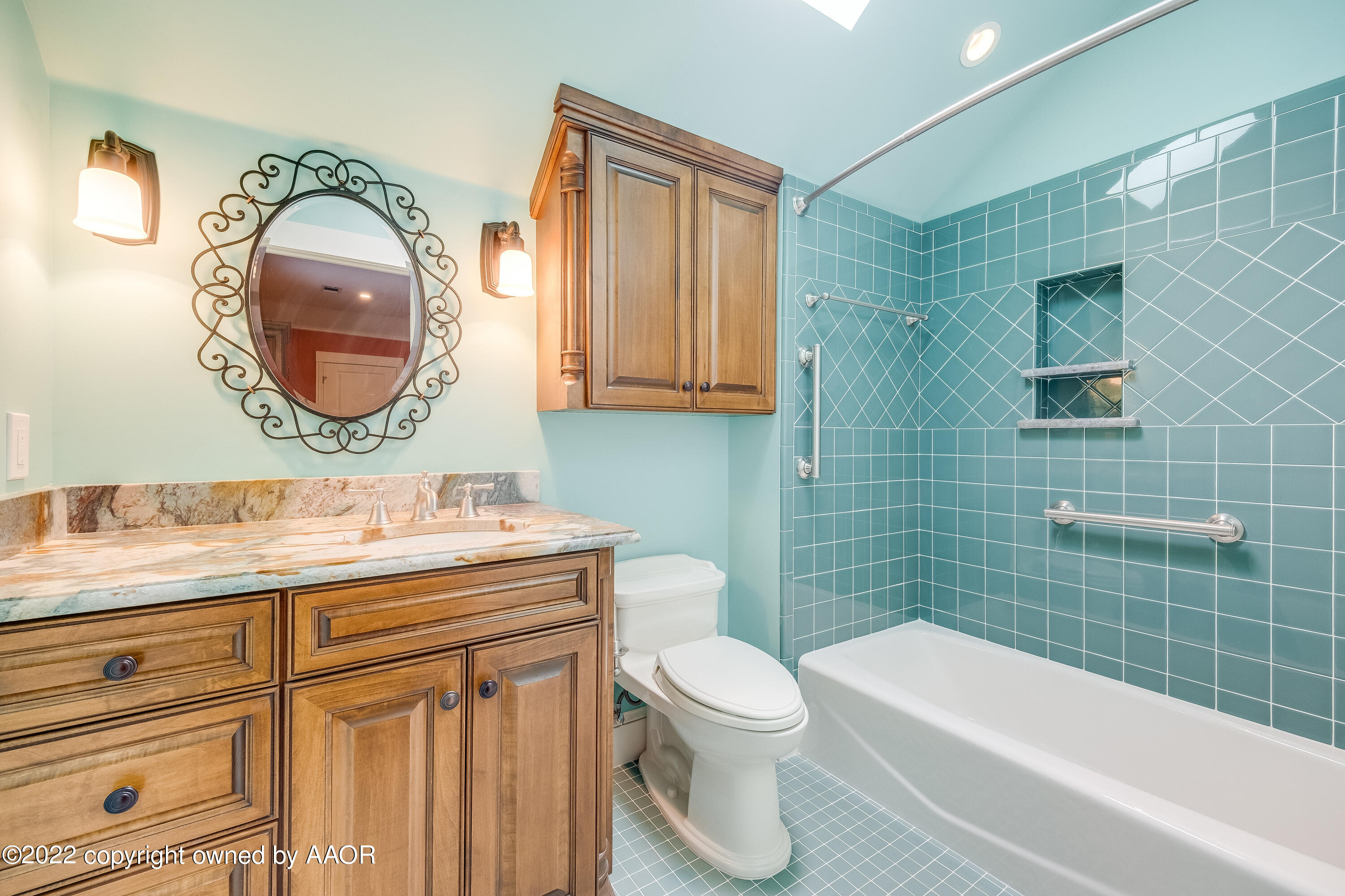 2223 S Ong Street Property Photo 59