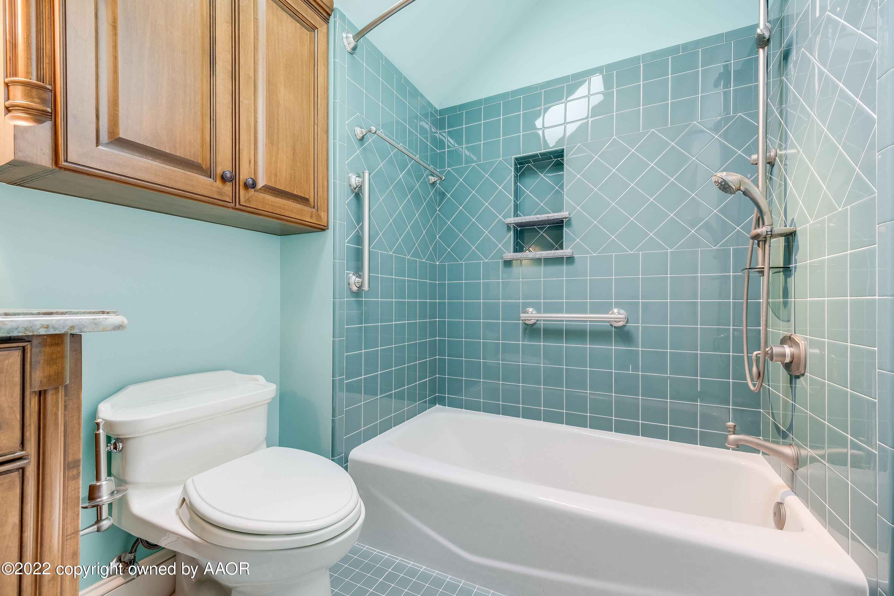 2223 S Ong Street Property Photo 60