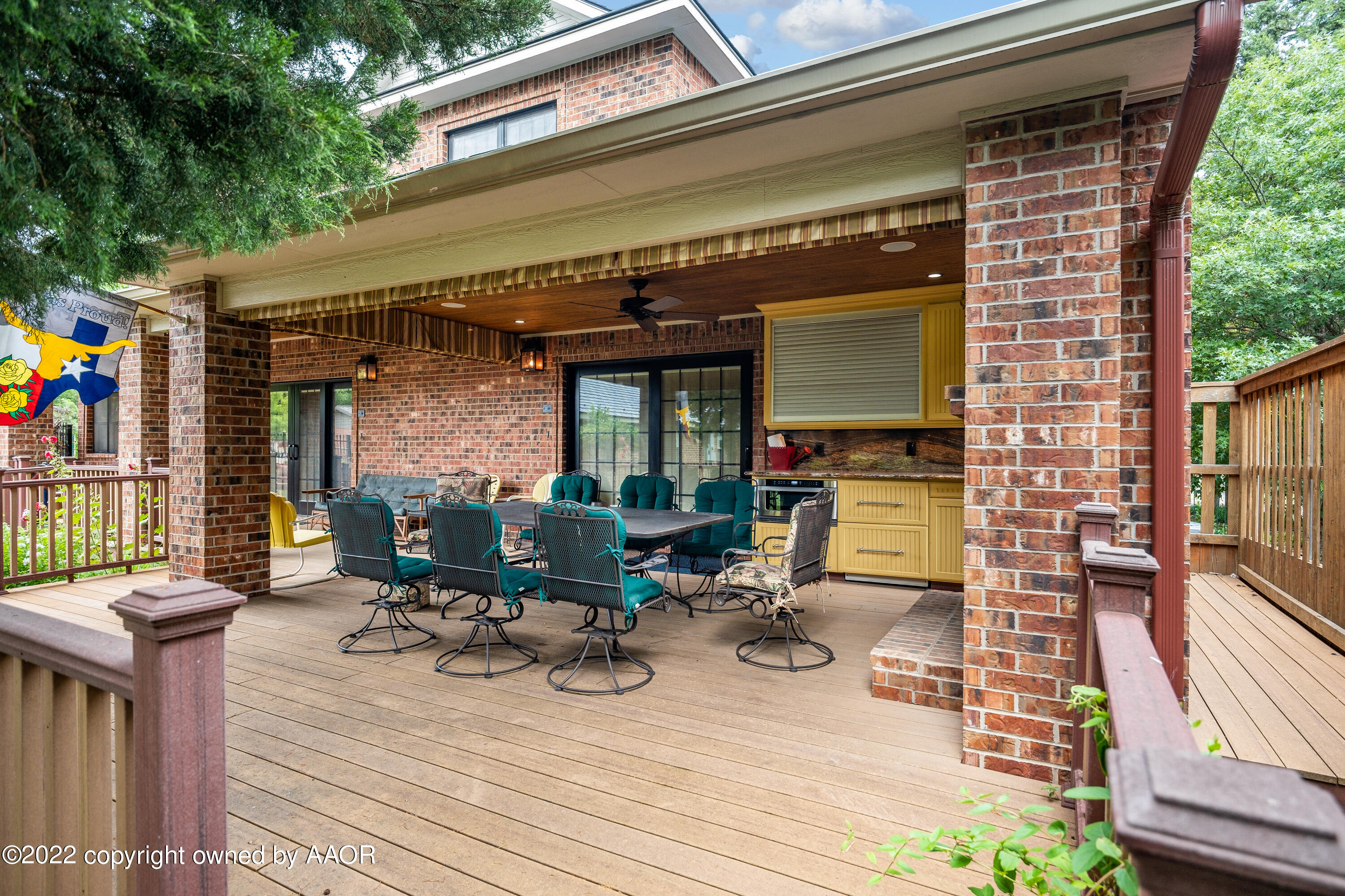 2223 S Ong Street Property Photo 69