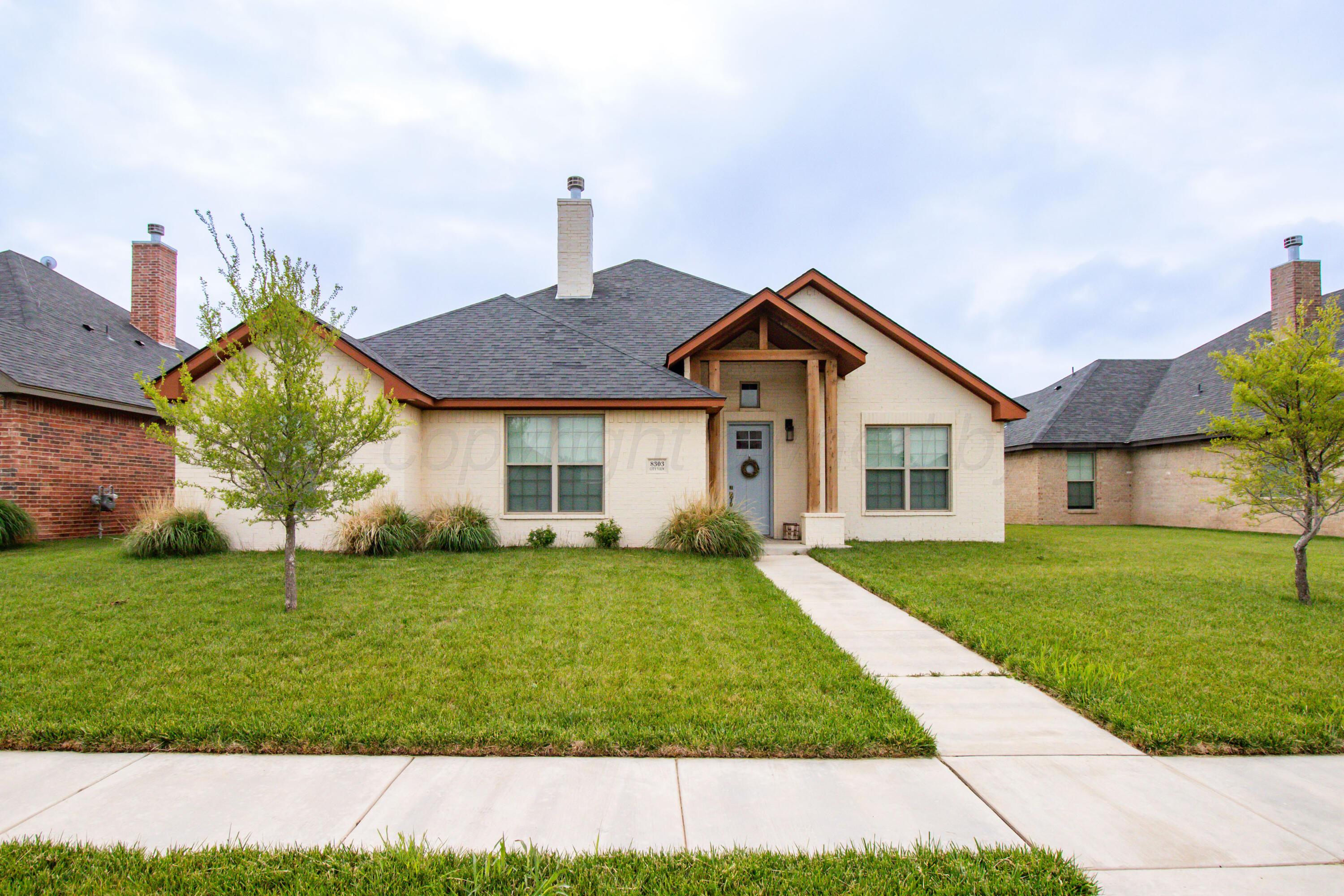 8303 City View Property Photo 1