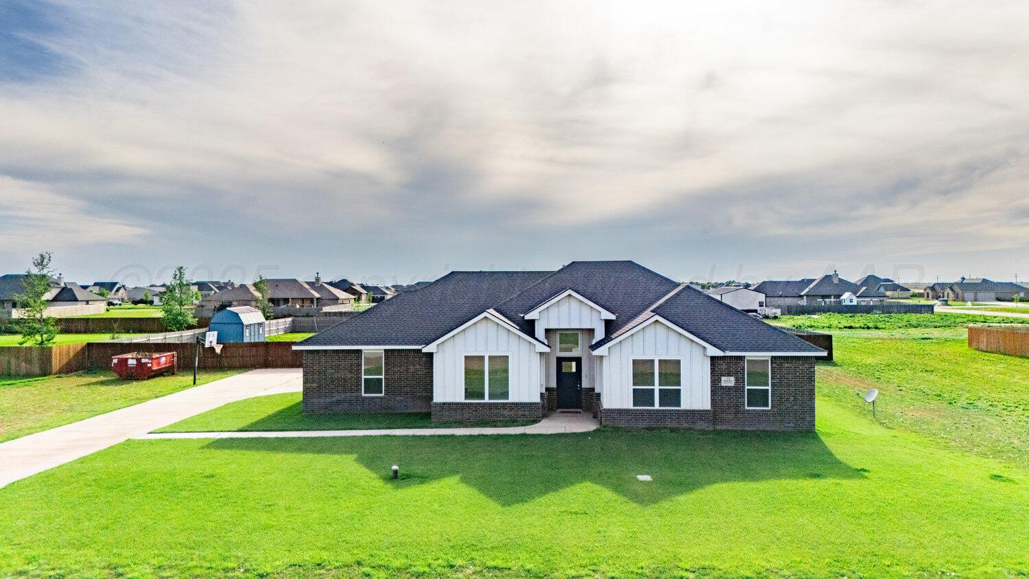 9050 Garrison Creek Drive Property Photo 1