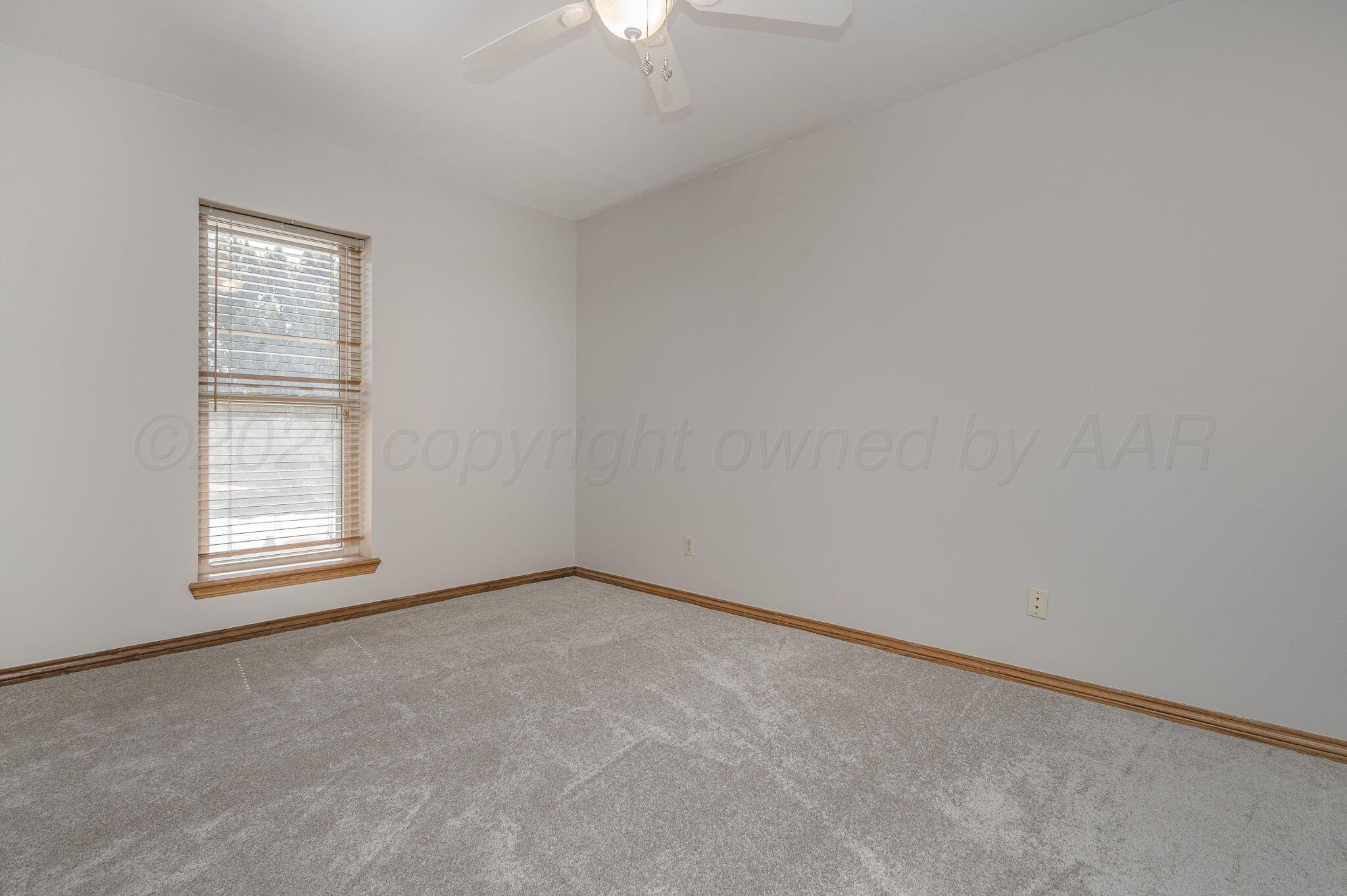 100 Cedar Property Photo 20