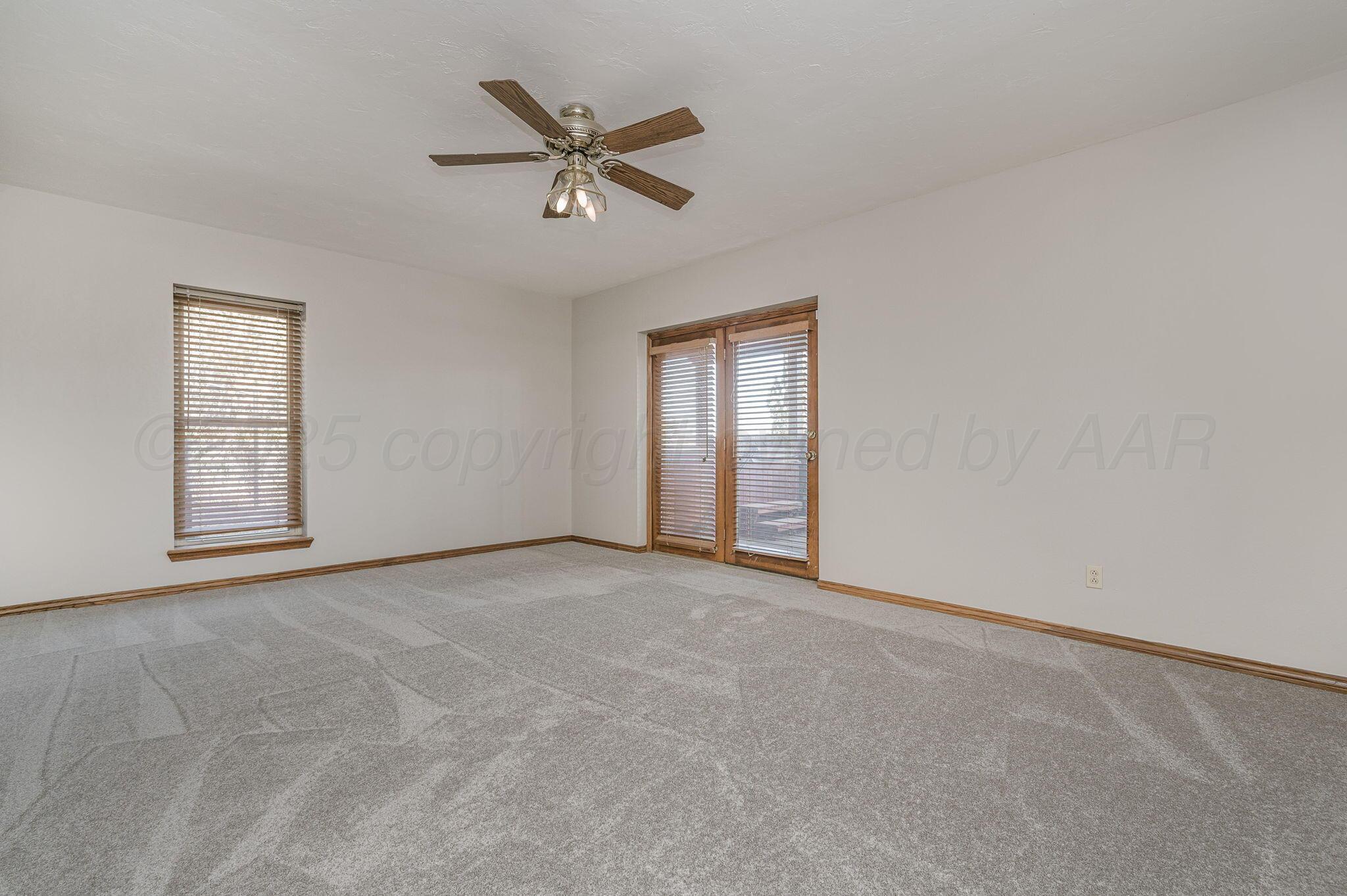 100 Cedar Property Photo 24
