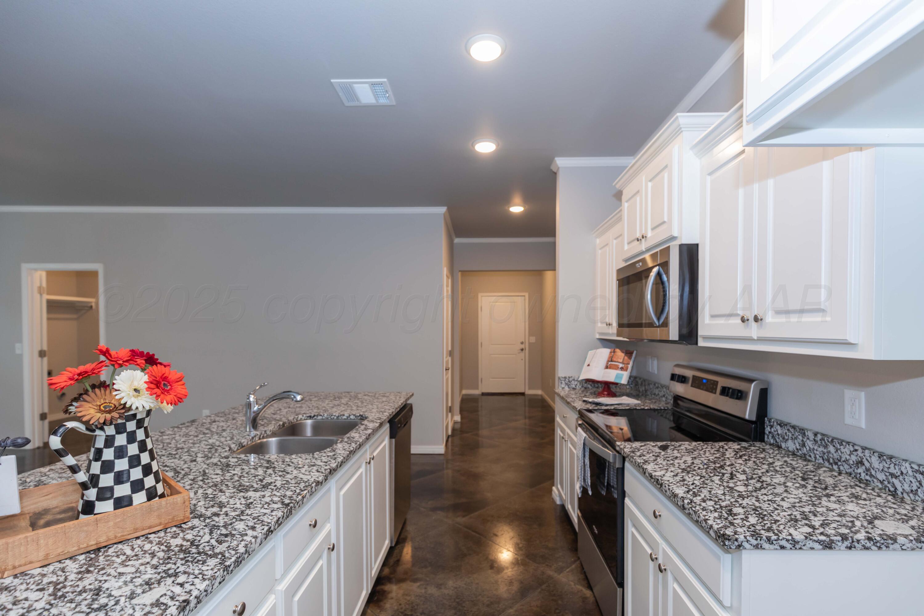 9920 Otis Court Property Photo 9