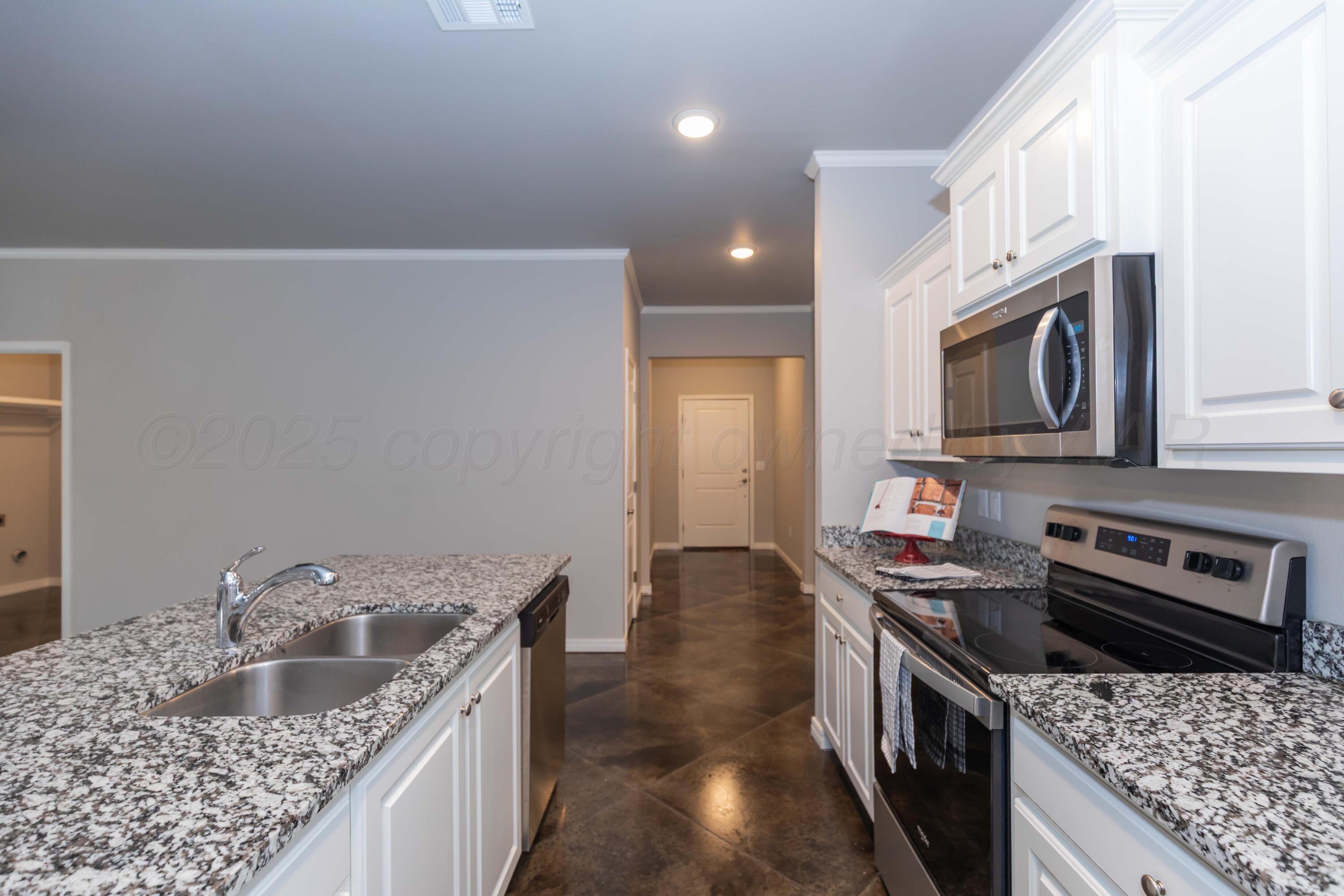 9920 Otis Court Property Photo 11