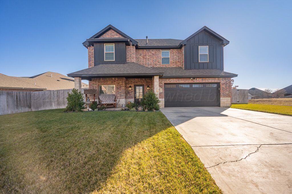 8305 Kingsgate Drive Property Photo 1