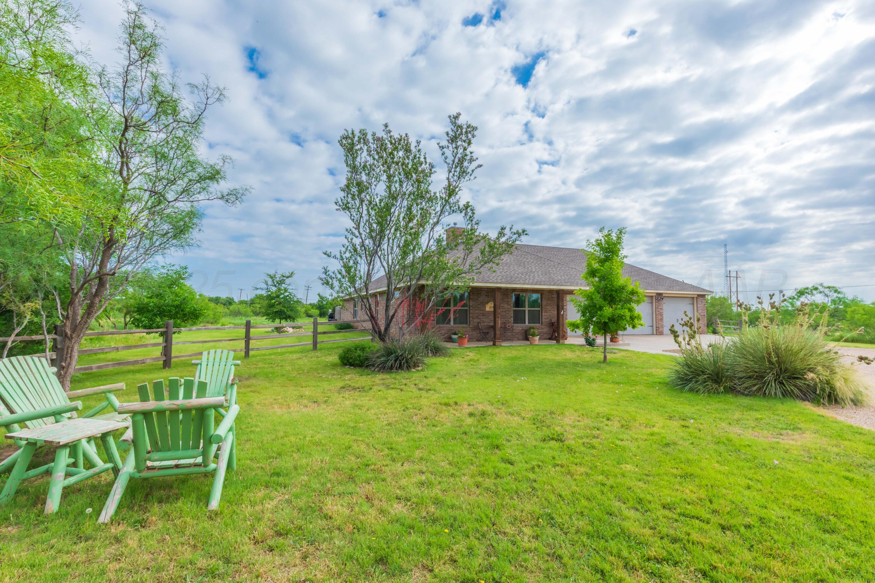 4011 Rm 1061 Property Photo