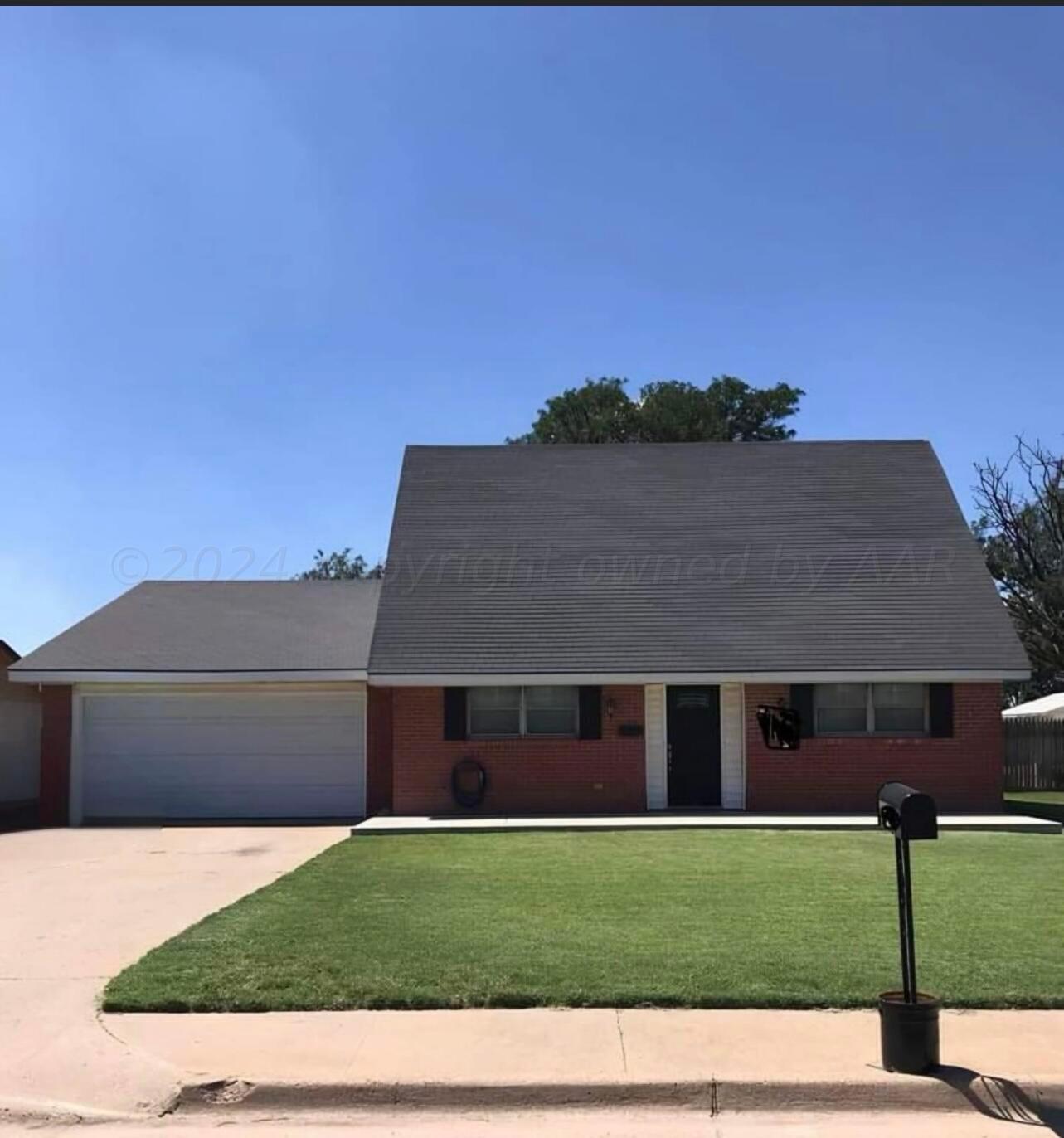 605 Star Street Property Photo 1