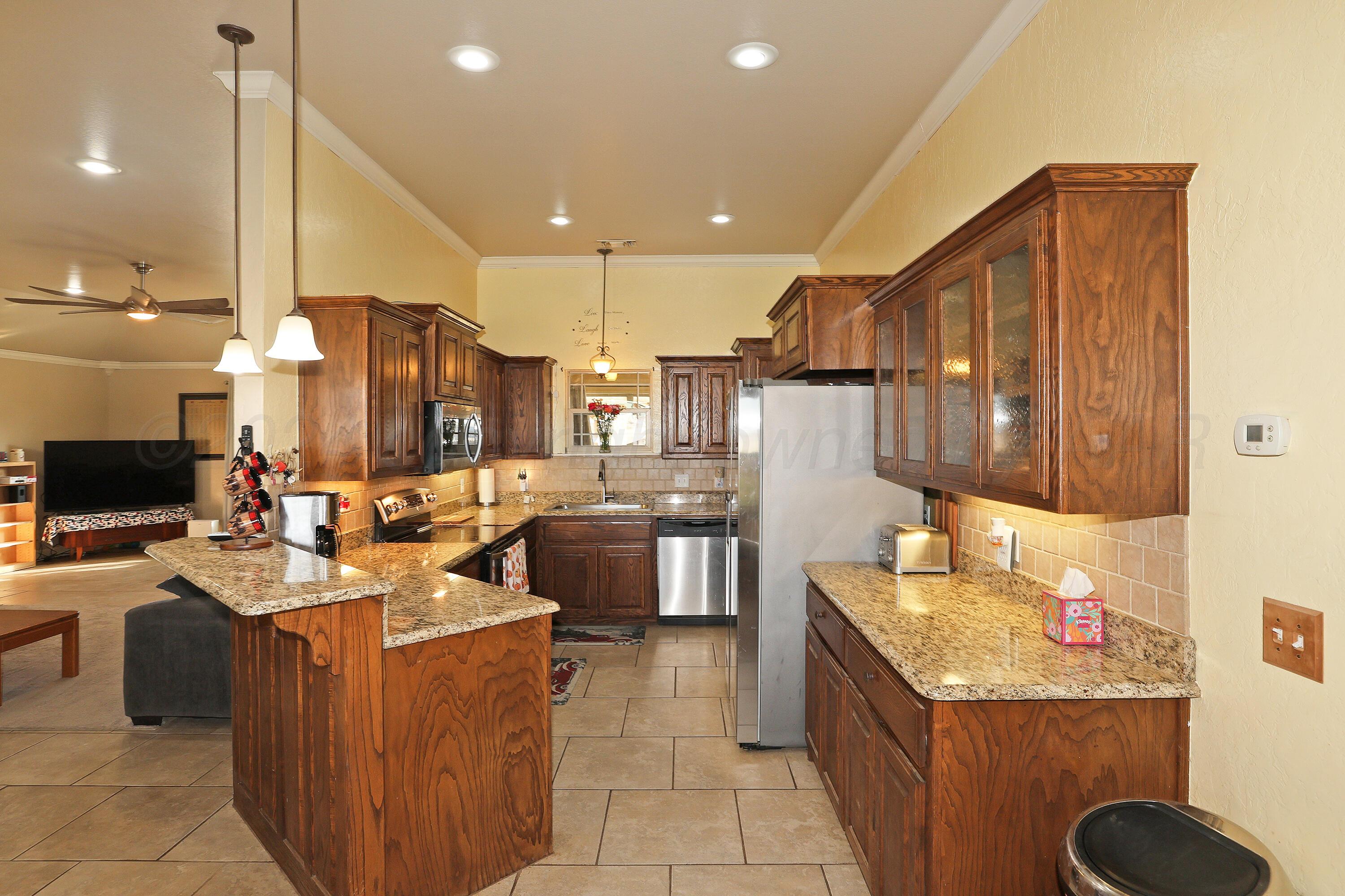 16701 Hope Road Property Photo 4