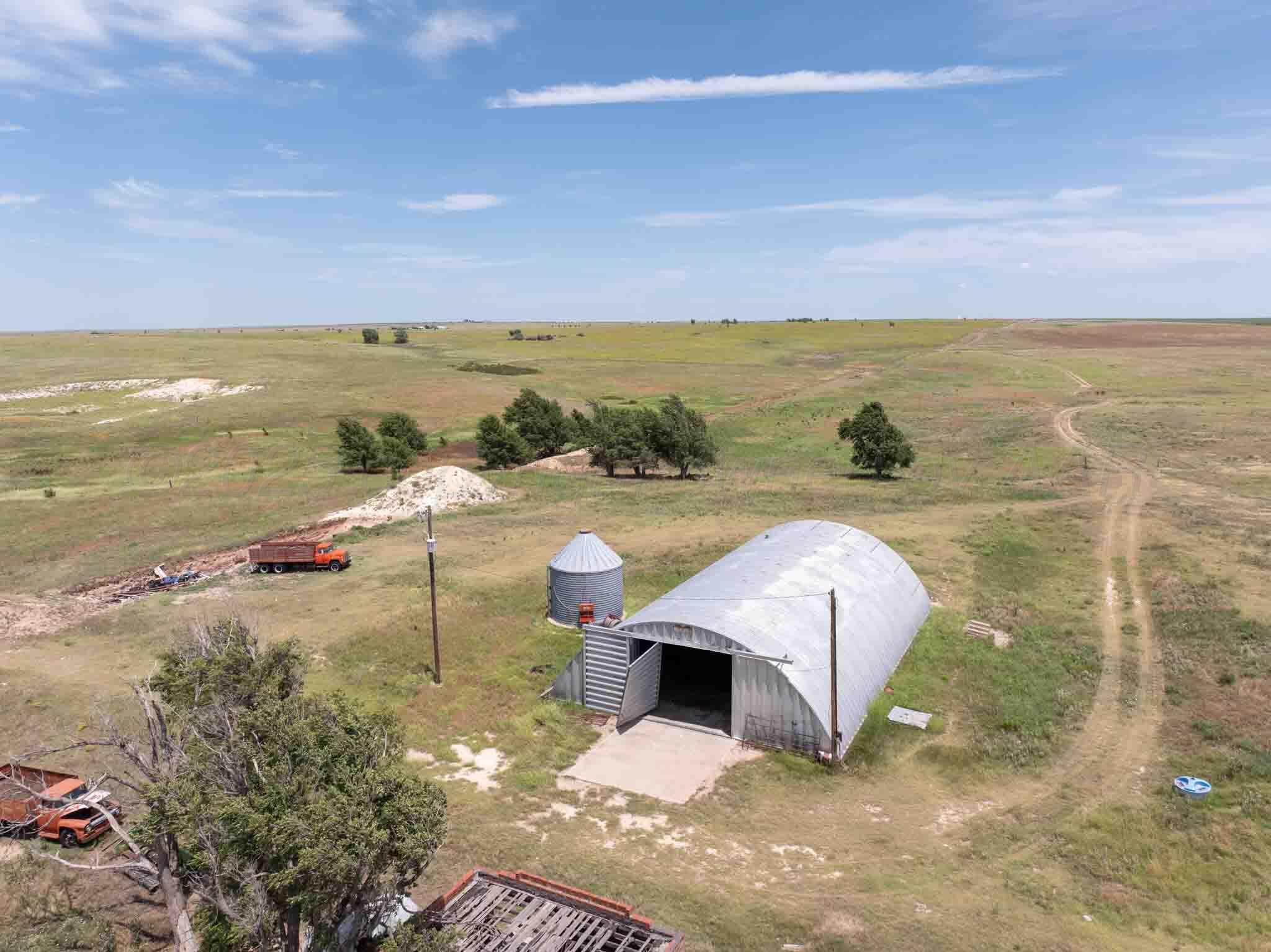 Bourquin Cattle 317 Ac Property Photo 11