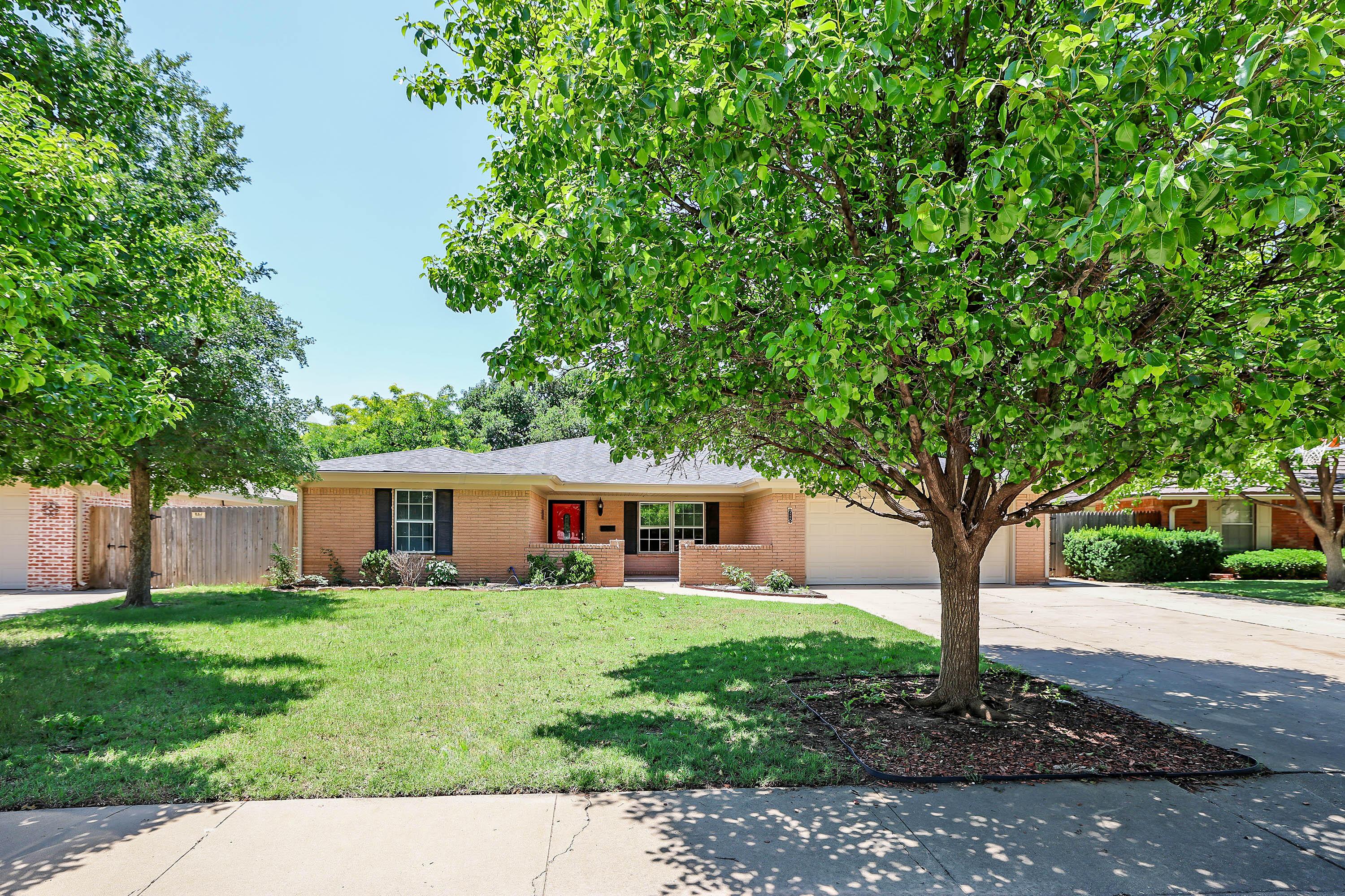 3506 Barclay Drive Property Photo 1