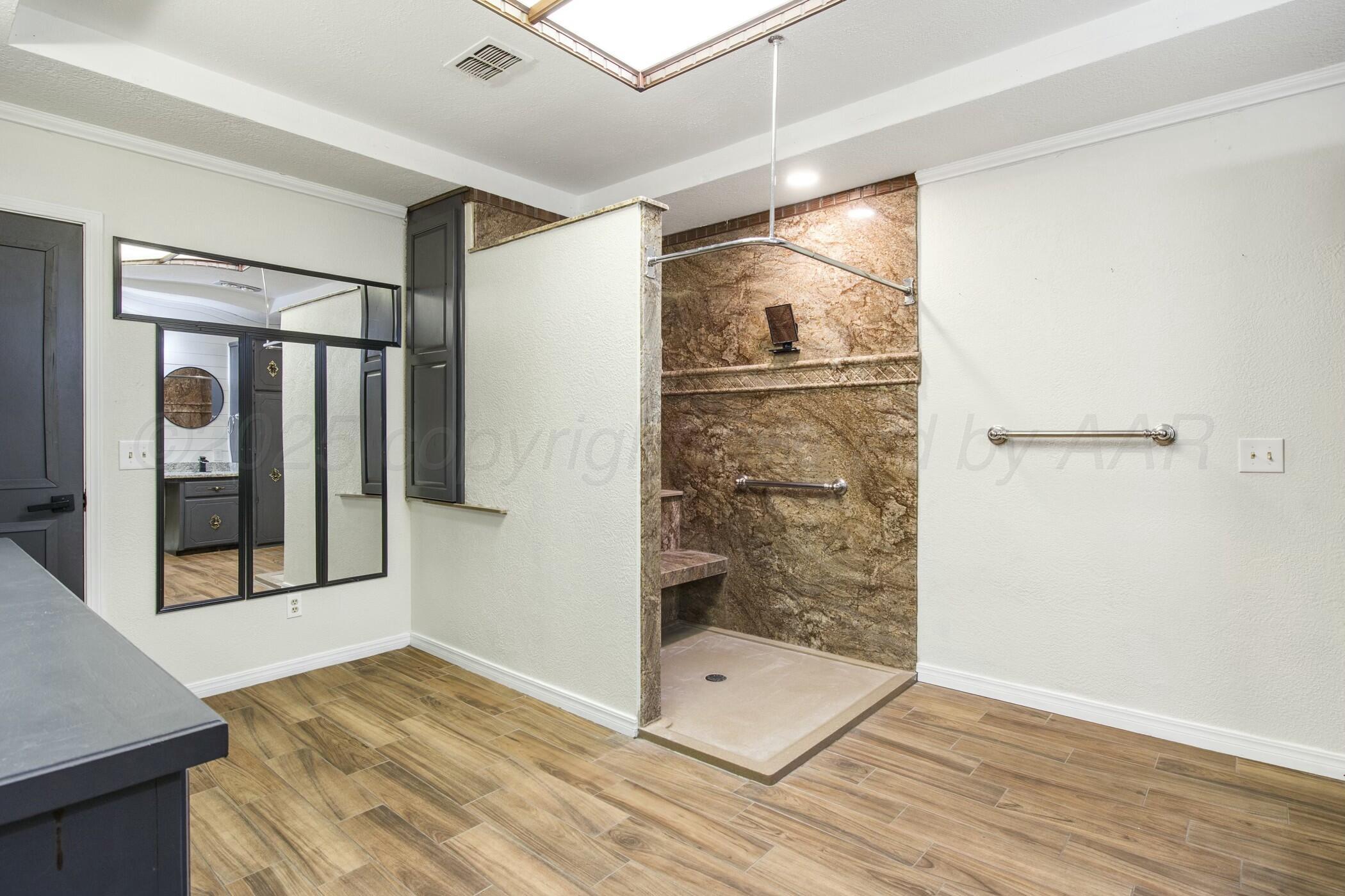 6206 Yale Street Property Photo 18
