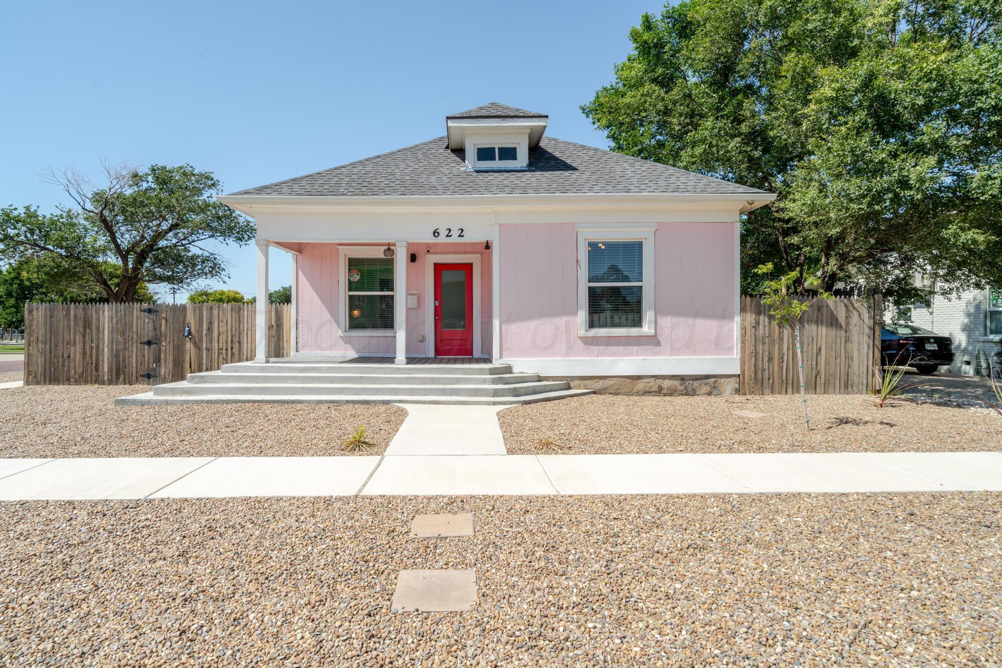 622 Sw 9th Avenue Property Photo 1