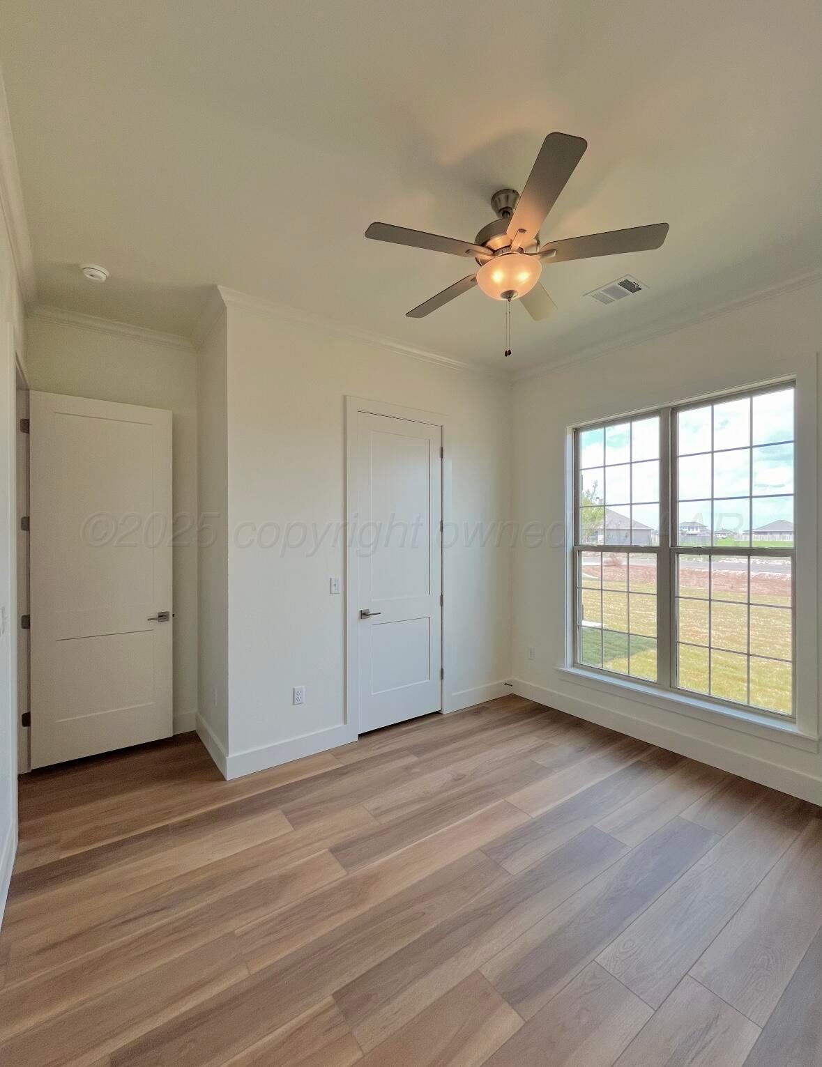 18451 Colt Street Property Photo 12