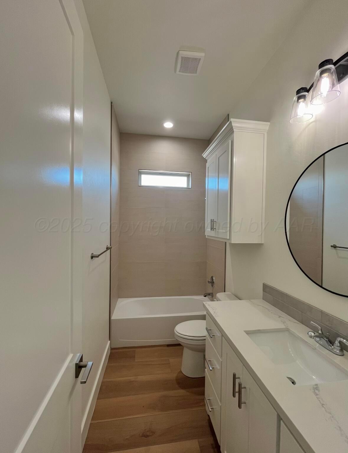 18451 Colt Street Property Photo 13