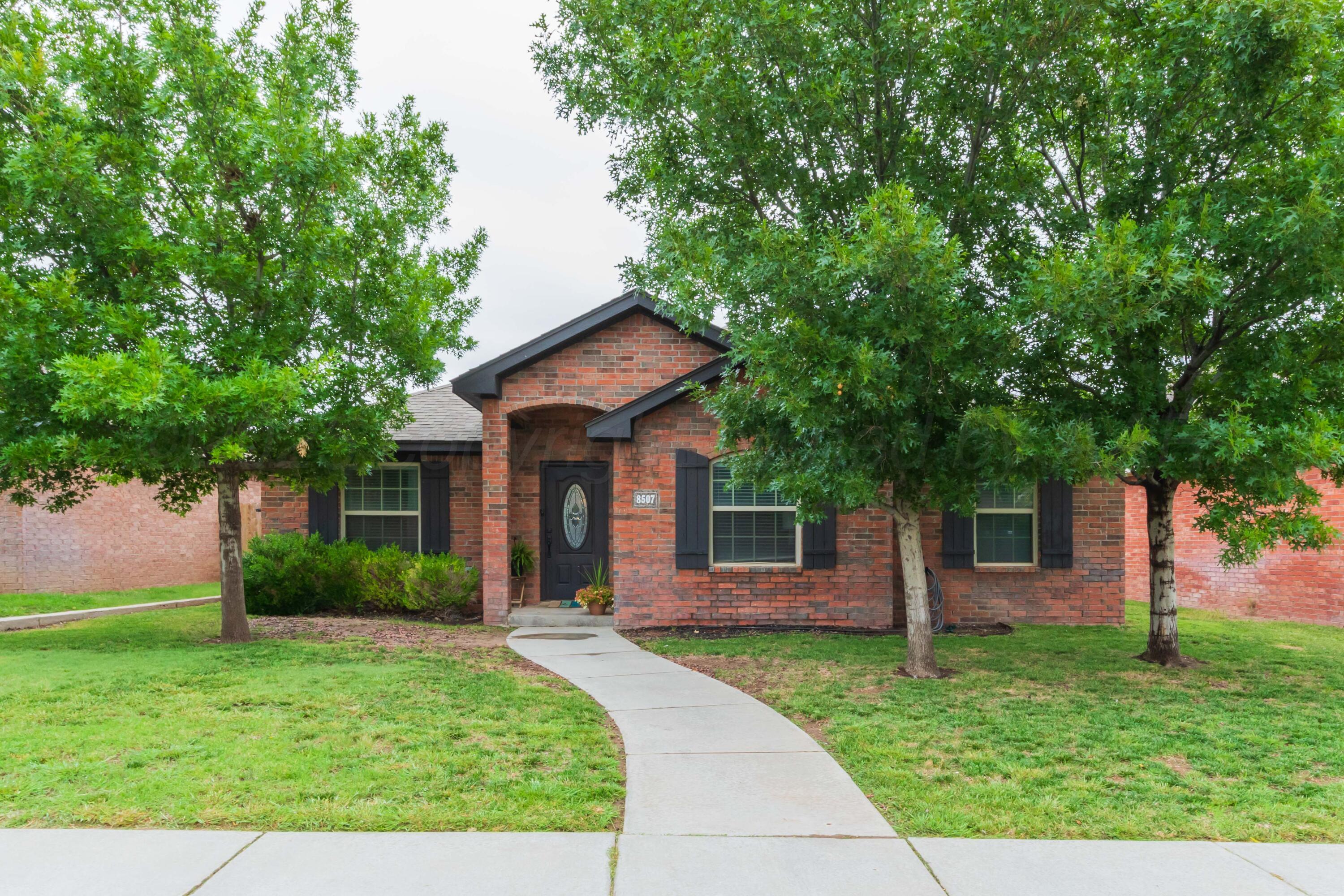 8507 BARSTOW Drive Property Photo 1
