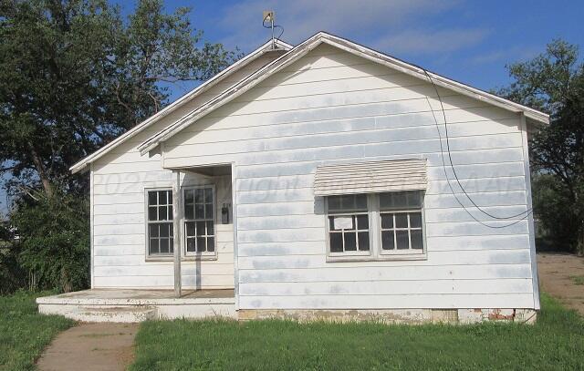 413 N Bowie Avenue Property Photo 1