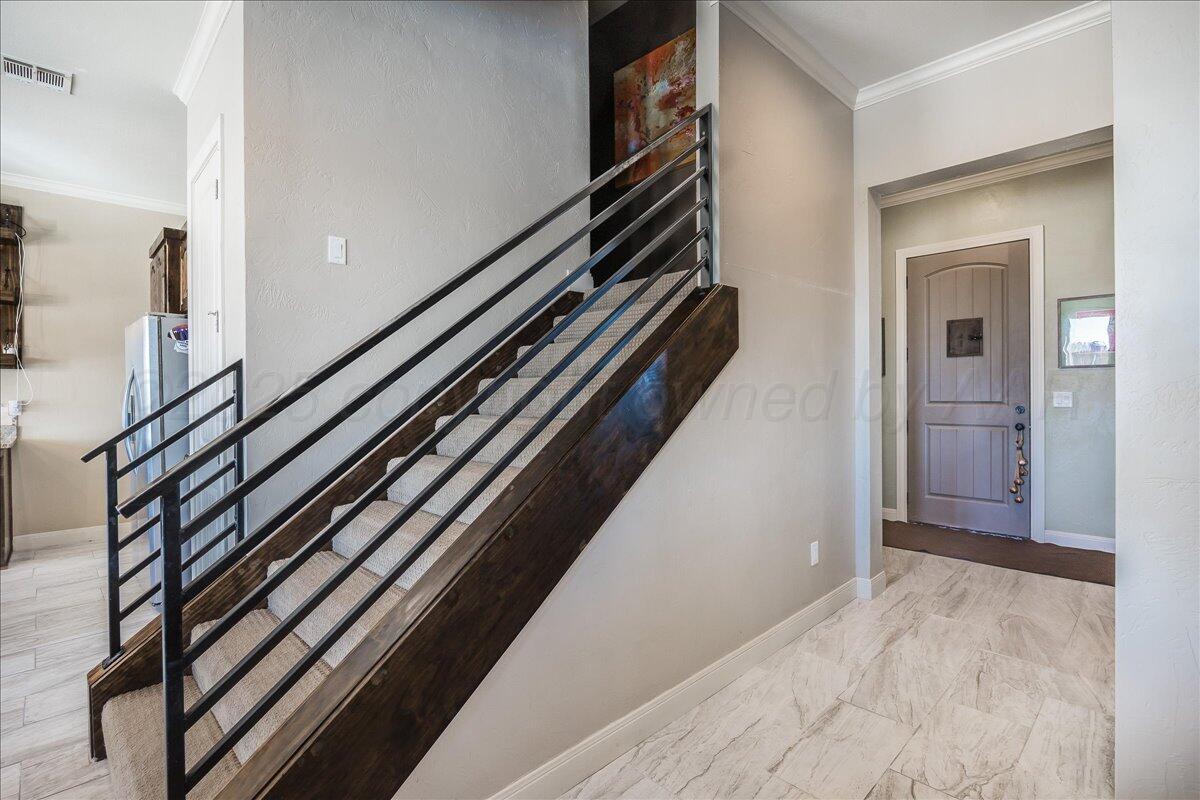 1000 Canyon Parkway Property Photo 4