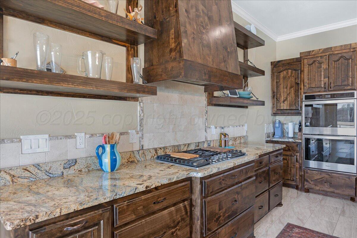 1000 Canyon Parkway Property Photo 12
