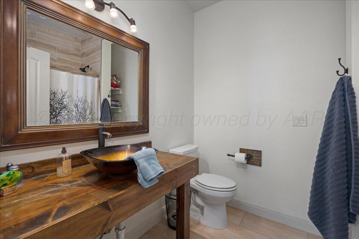 1000 Canyon Parkway Property Photo 26