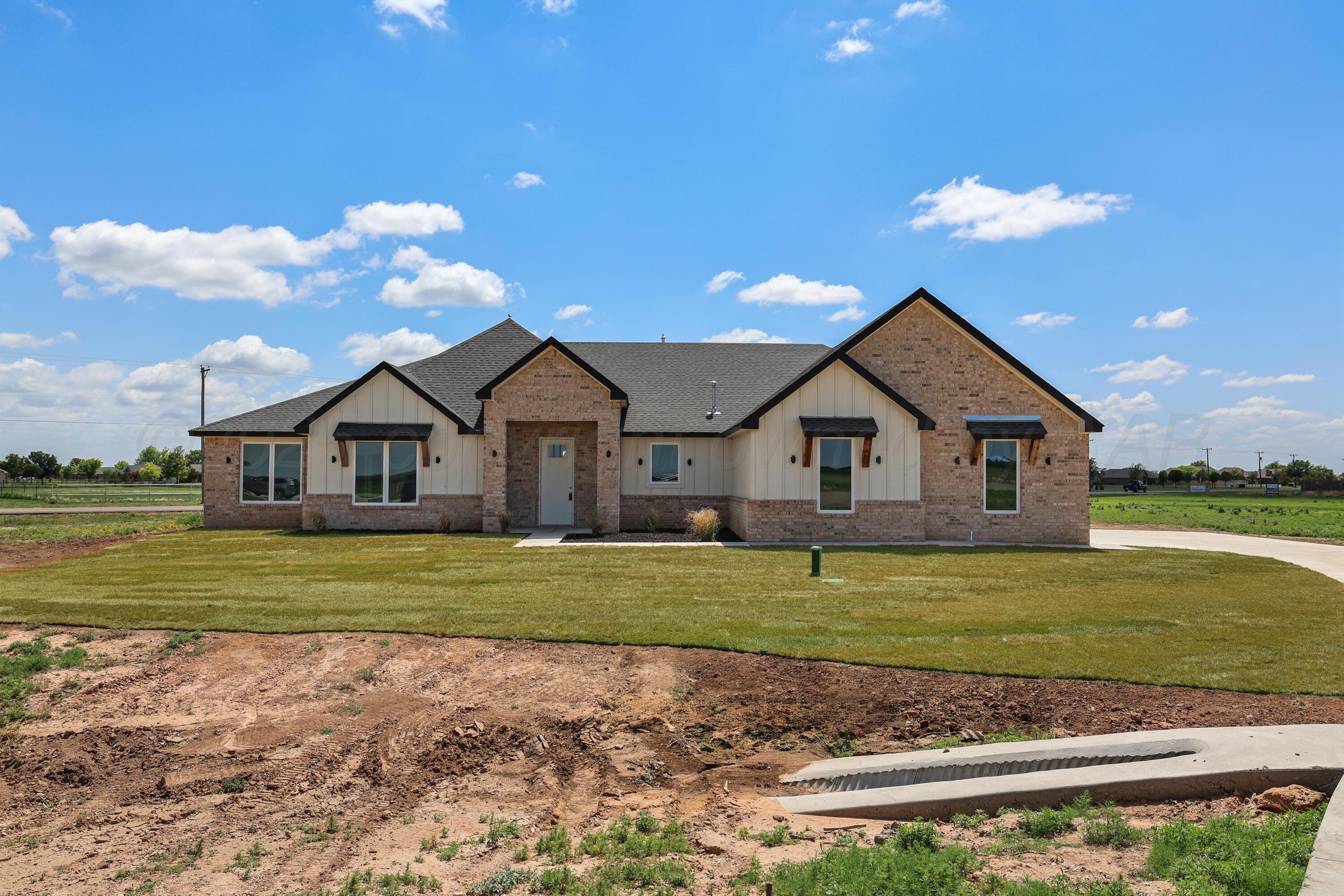 16250 San Diego Street Property Photo 1