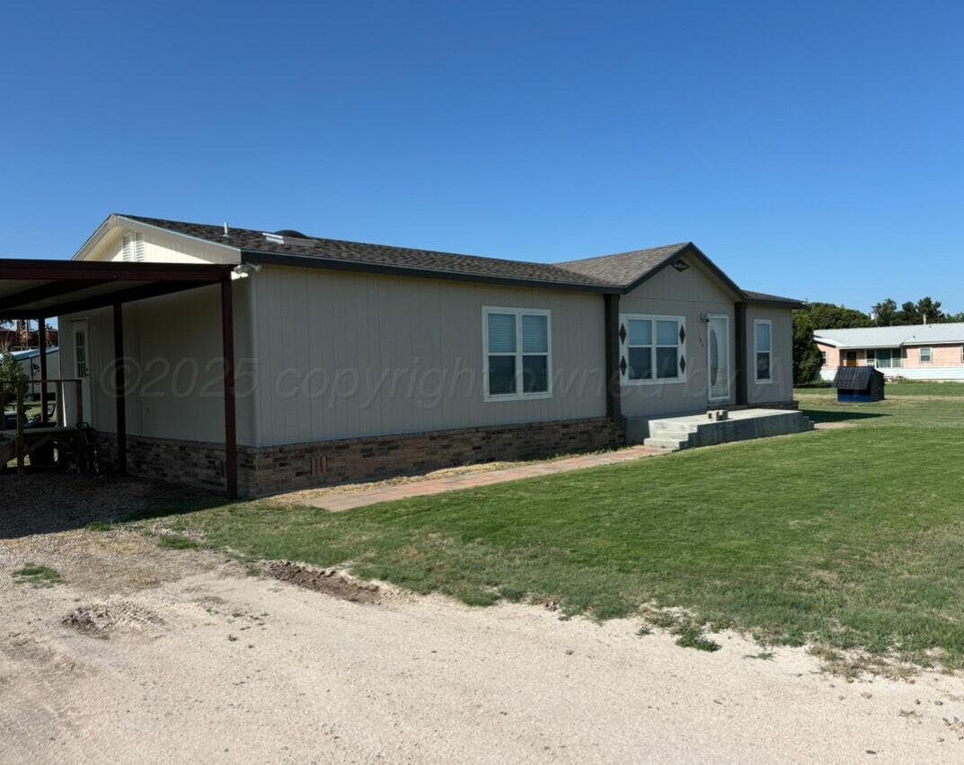 103 E 4th Street Property Photo 1