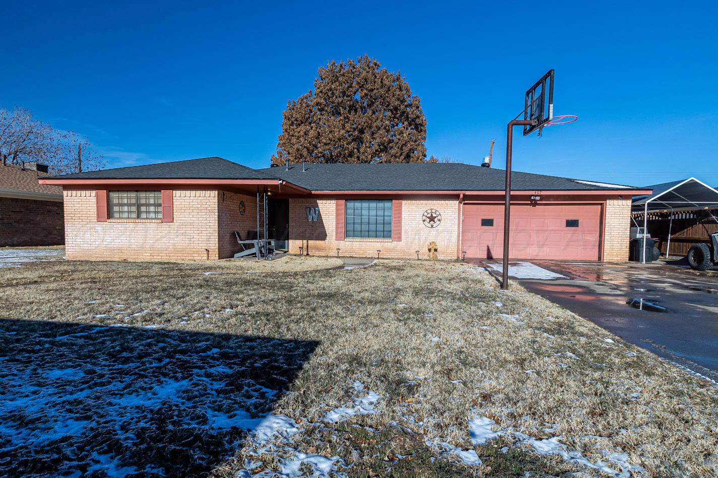 407 Mustang Street Property Photo