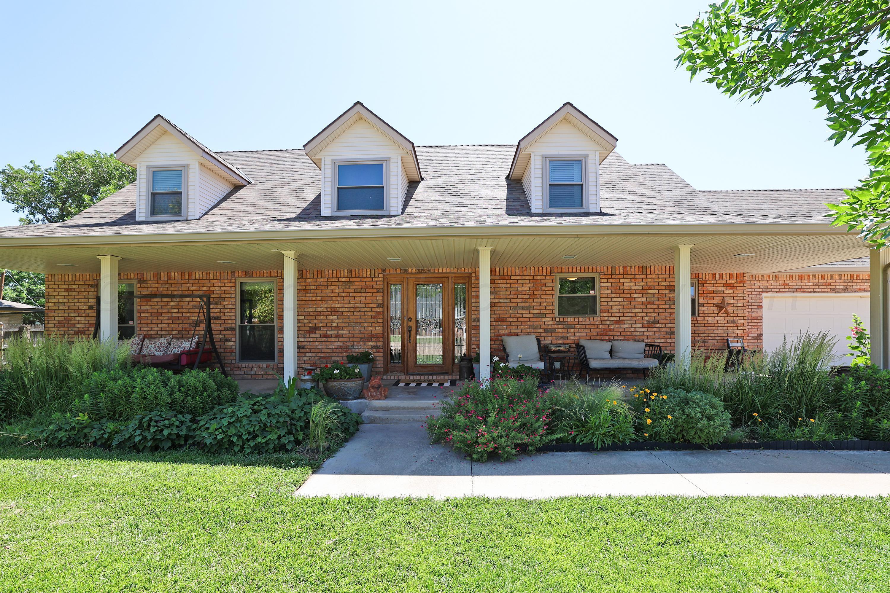 1206 Olive Street Property Photo 1