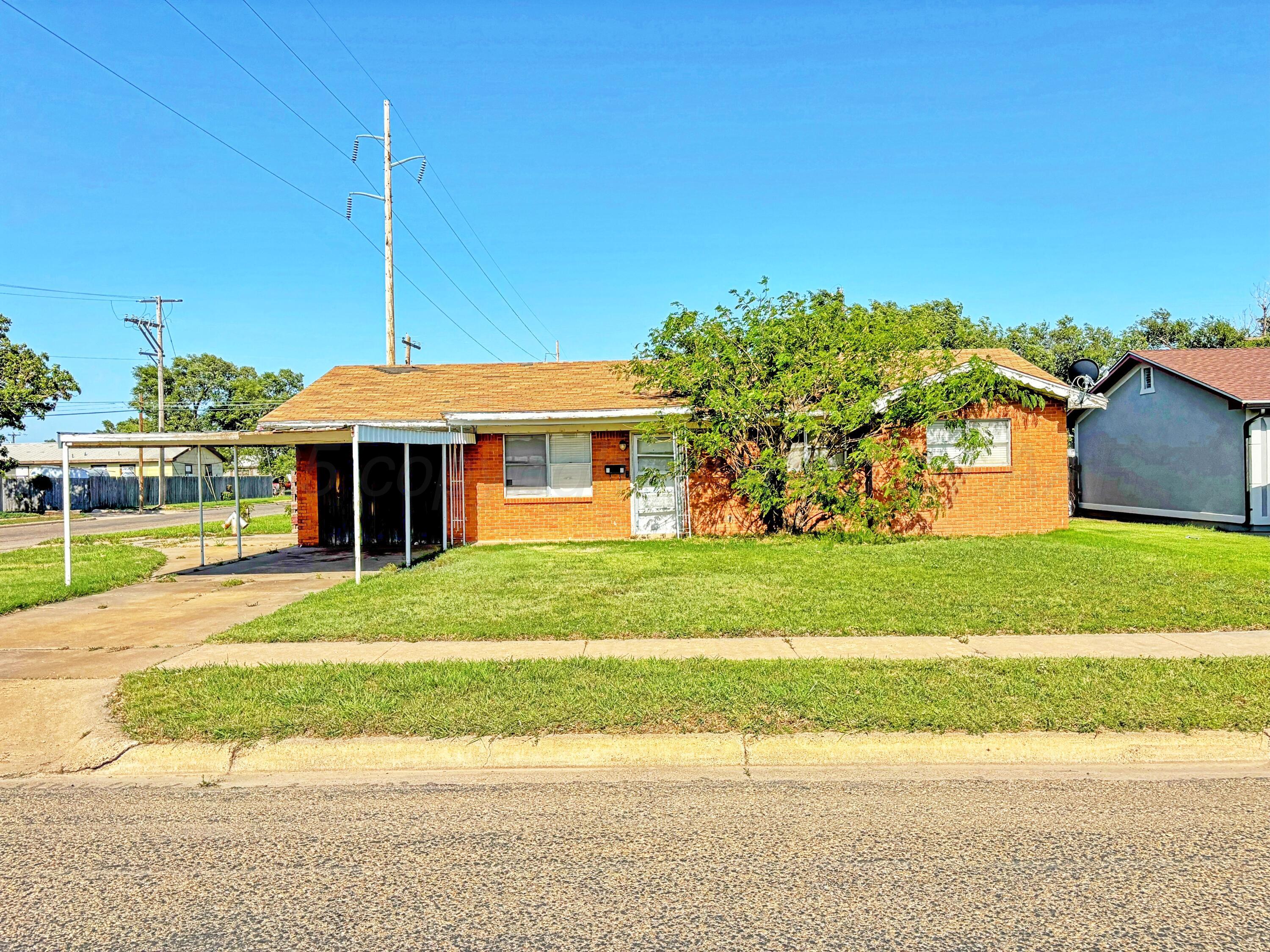 1 S Kentucky Street Property Photo 1